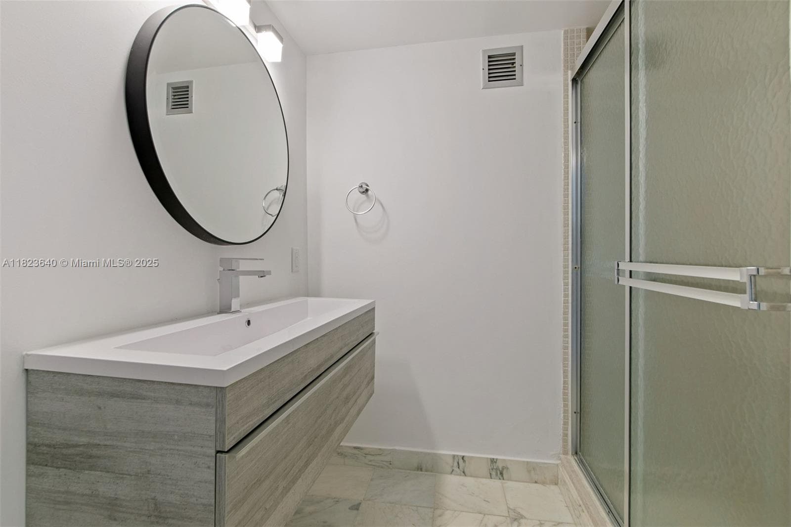 2751 S Ocean Dr 505N photo 20