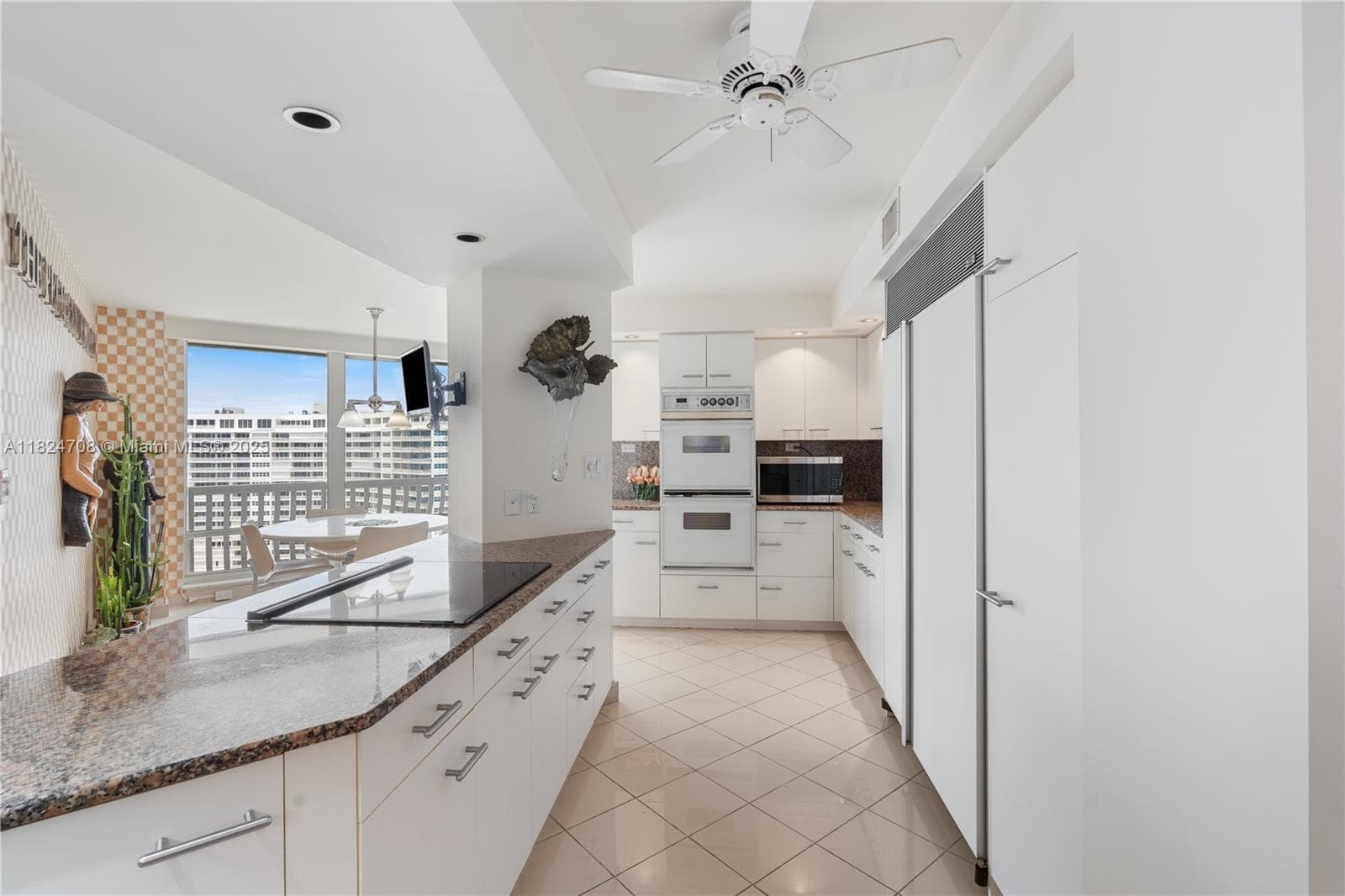 2200 S Ocean Ln 1501-1503 photo 16
