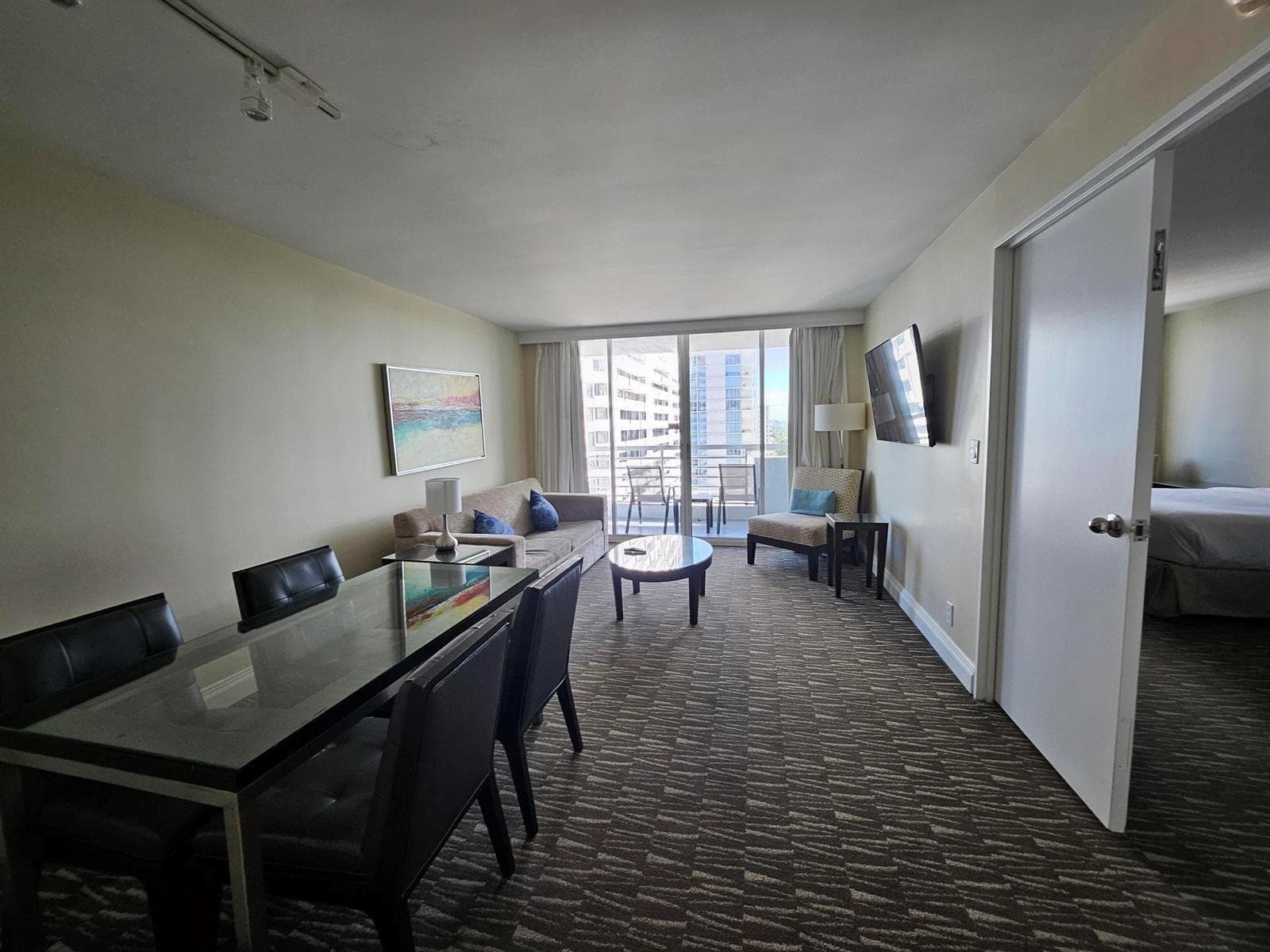 2670 E Sunrise Boulevard 1105 photo 7