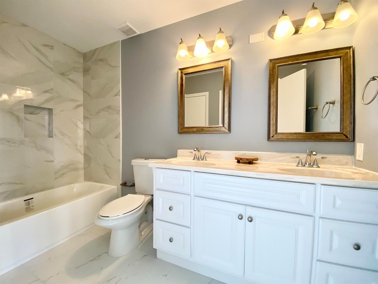 815 W Boynton Beach Boulevard 16-201 photo 15