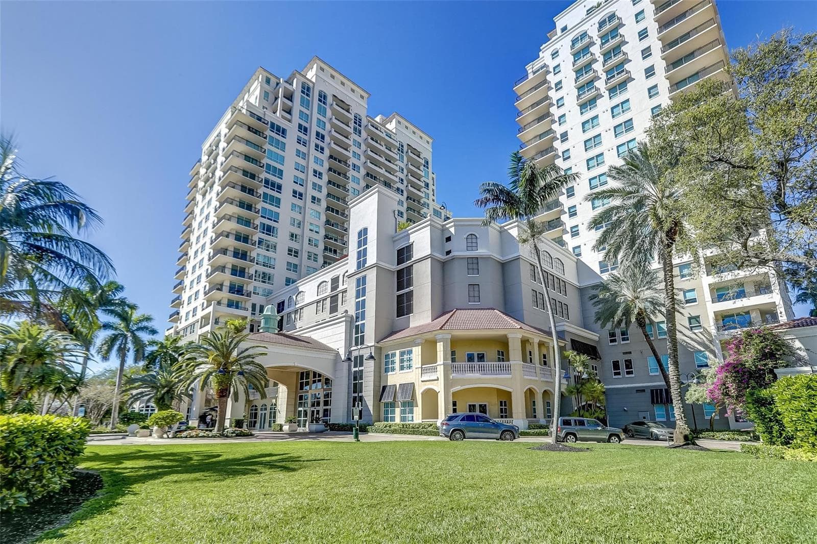 600 W Las Olas Boulevard 1601S photo 2