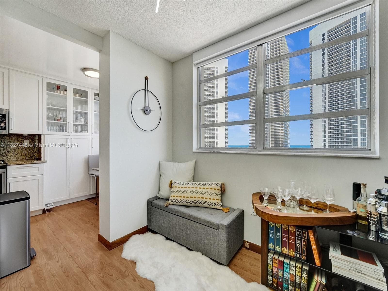 1833 S Ocean Dr 1702 photo 17