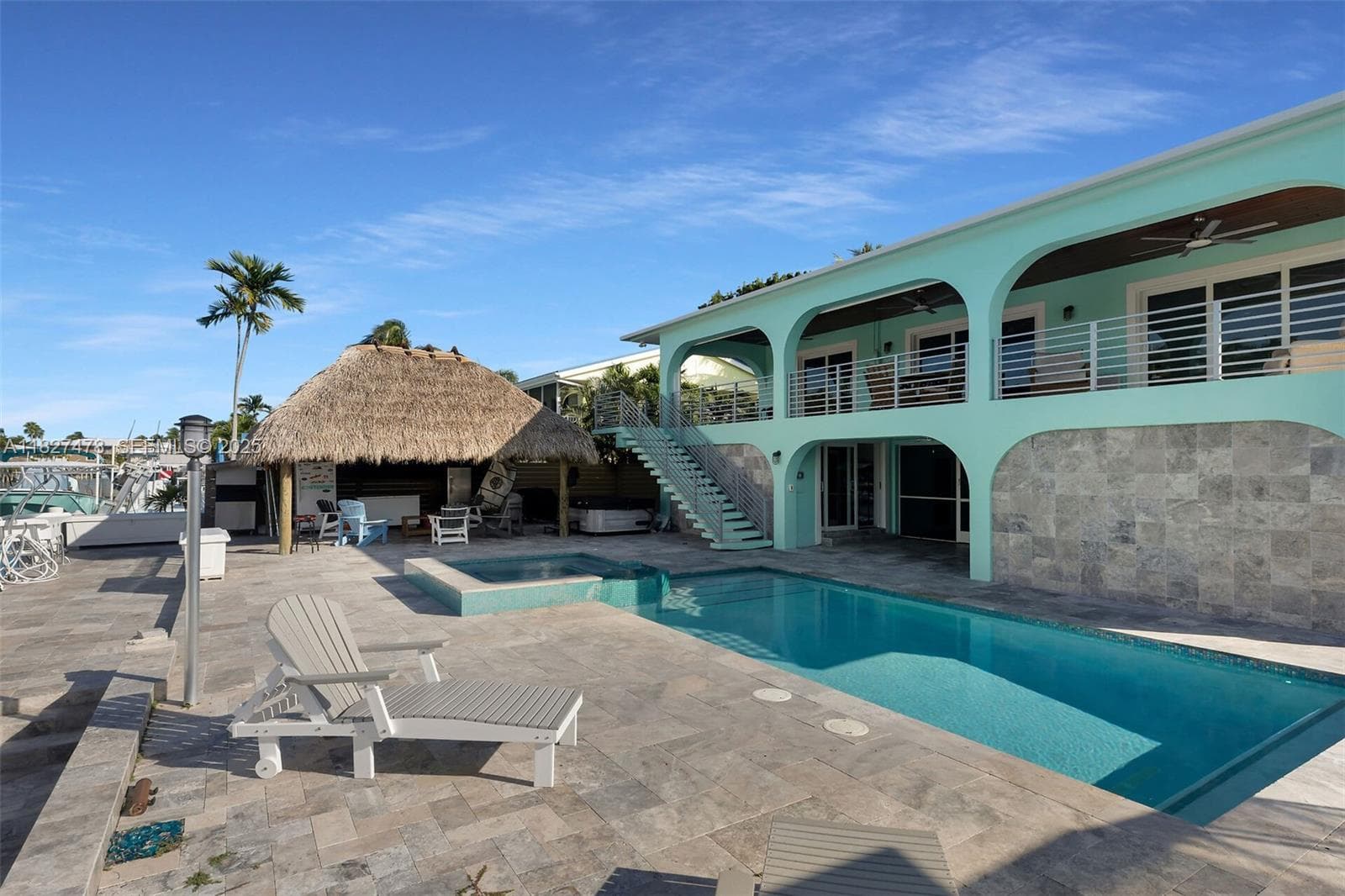 232 Seaview Dr photo 9