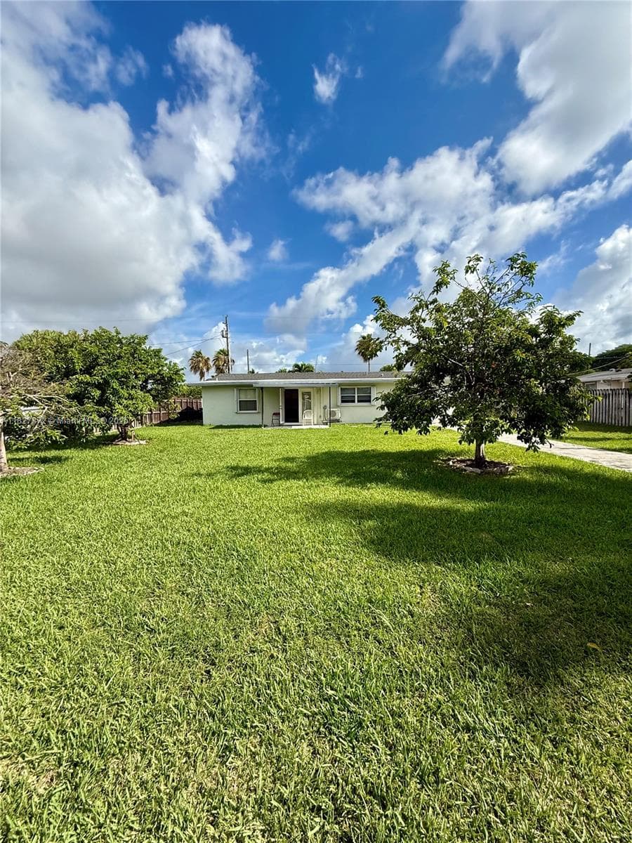 9740 Sterling Dr N/A photo 12