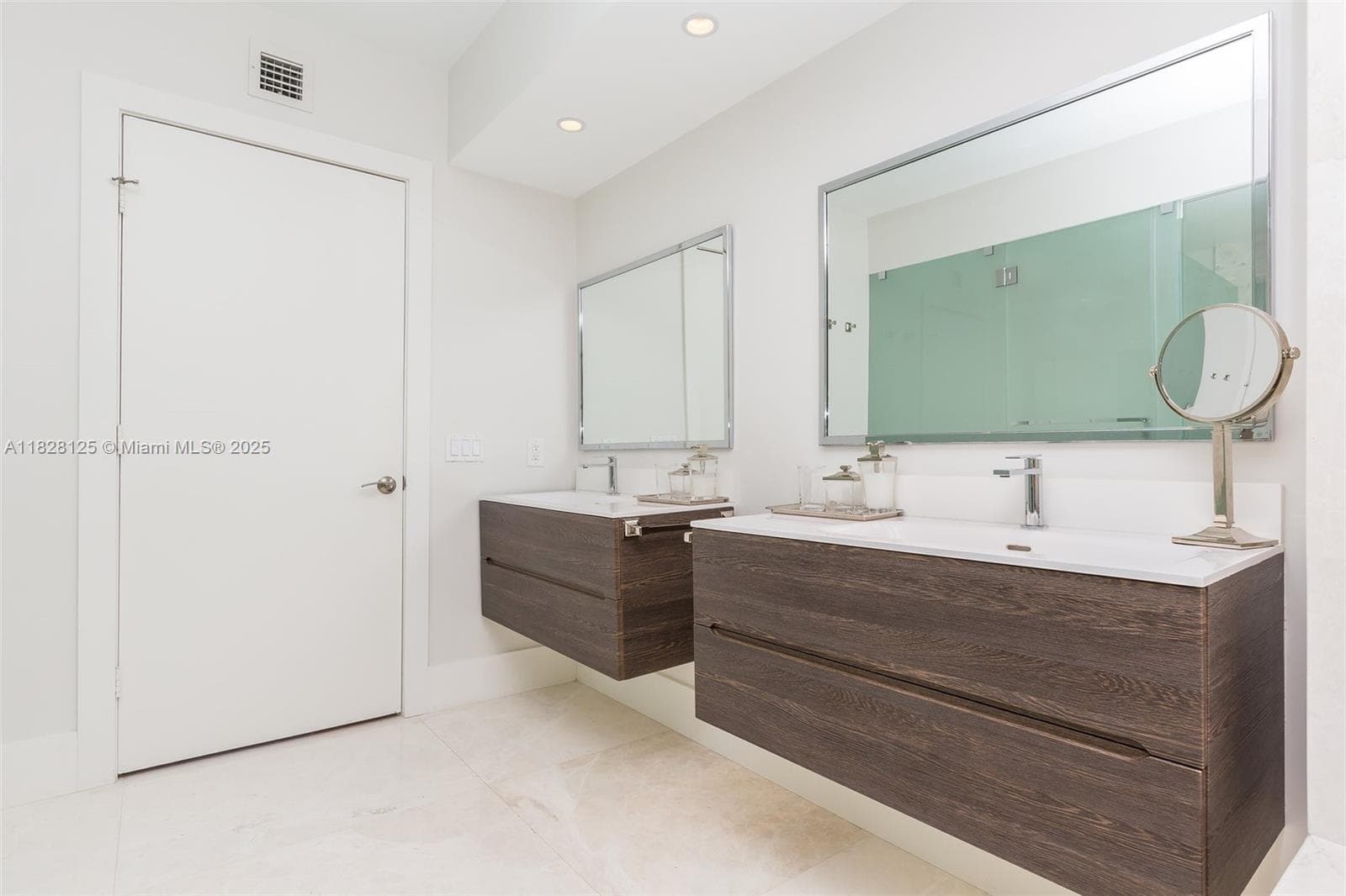 1830 S Ocean Dr 2801 photo 19