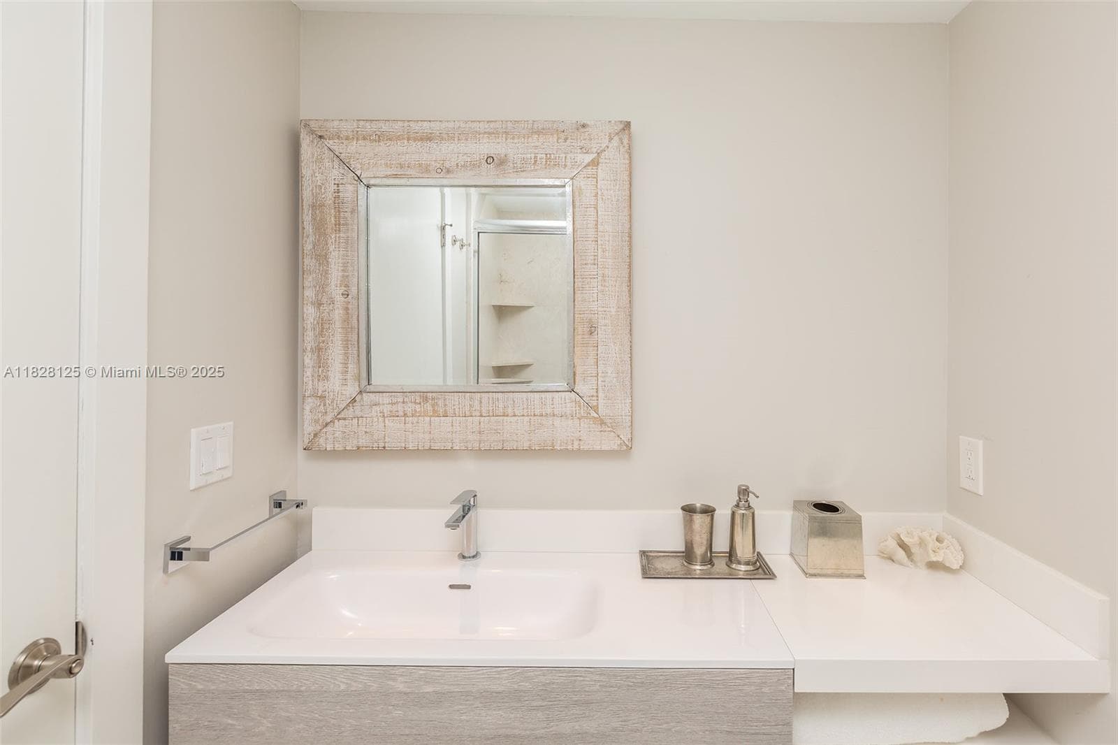 1830 S Ocean Dr 2801 photo 21