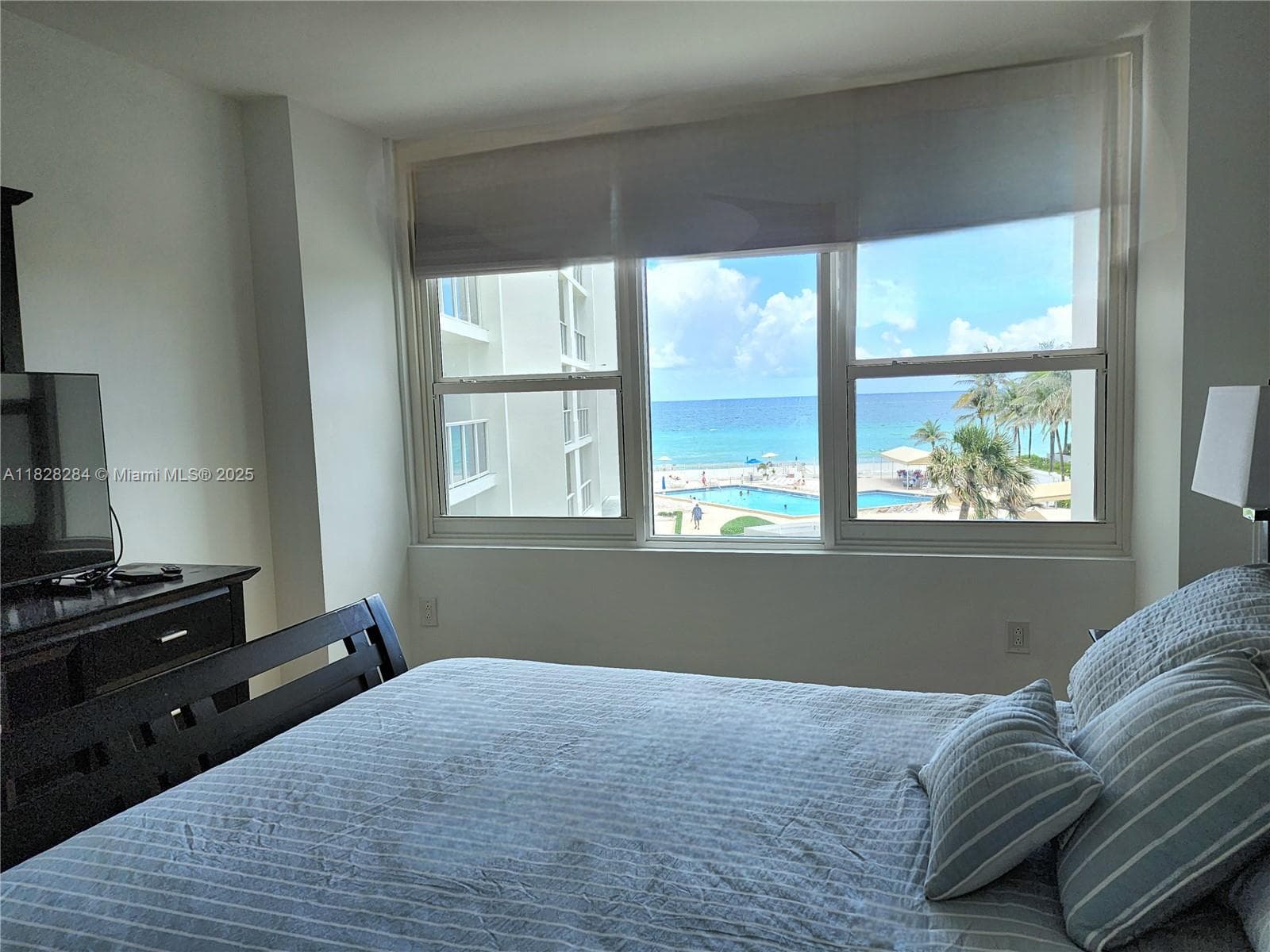 3505 S Ocean Dr 320 photo 15