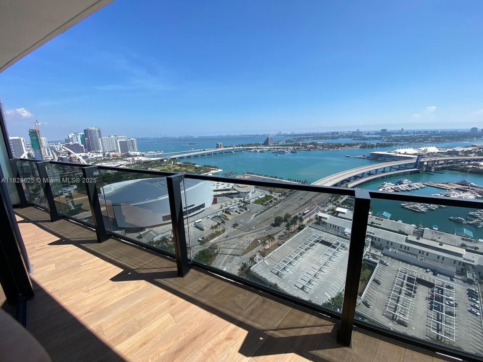 398 5th St 2910 photo 13