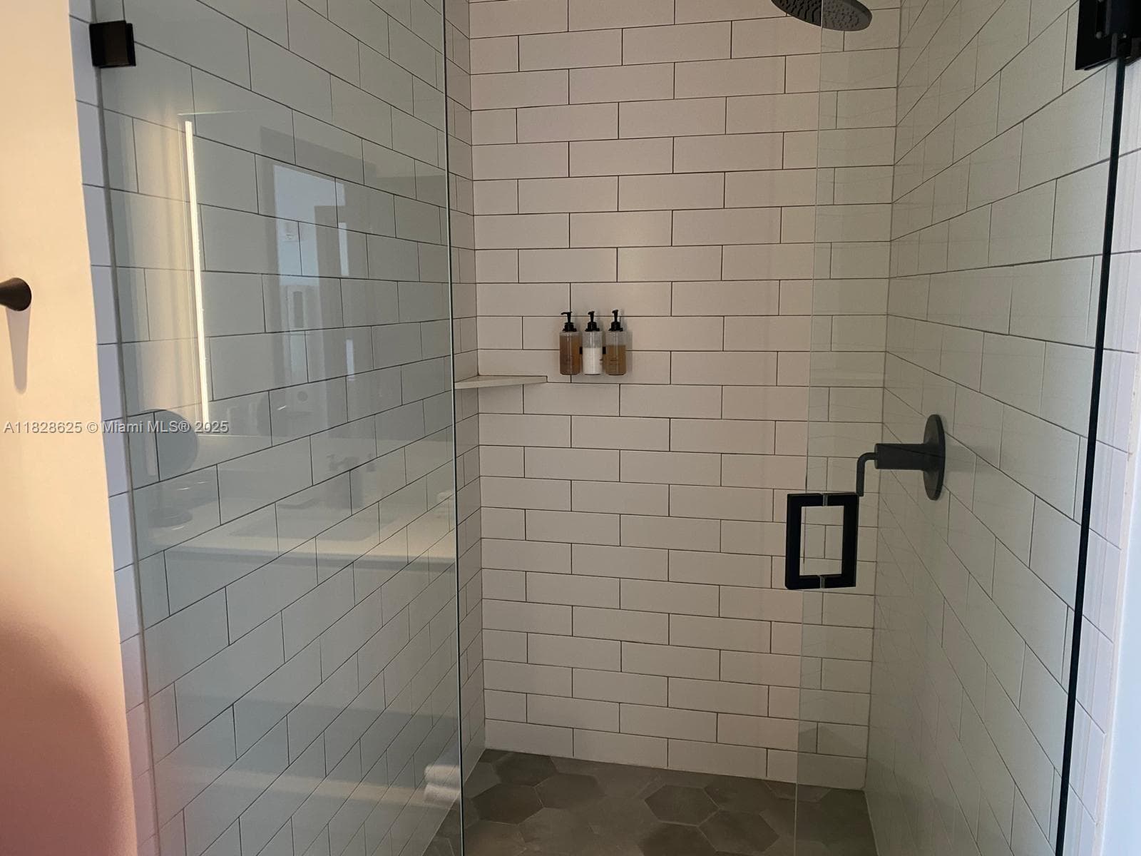 398 5th St 2910 photo 9