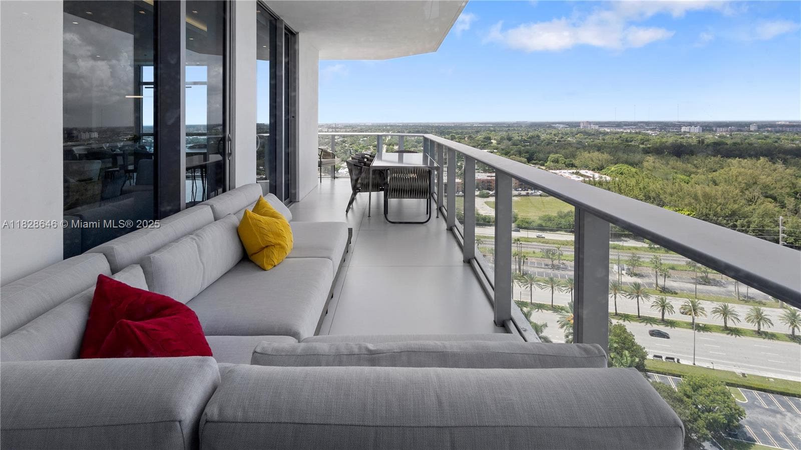 17301 Biscayne Blvd 2102 photo 15