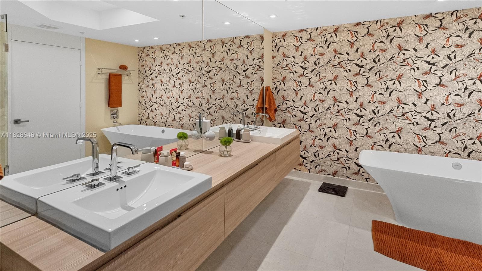 17301 Biscayne Blvd 2102 photo 21