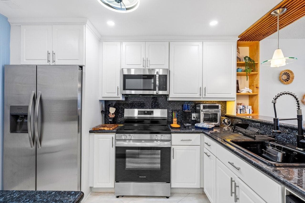 1500 S Ocean Boulevard 1403 photo 11