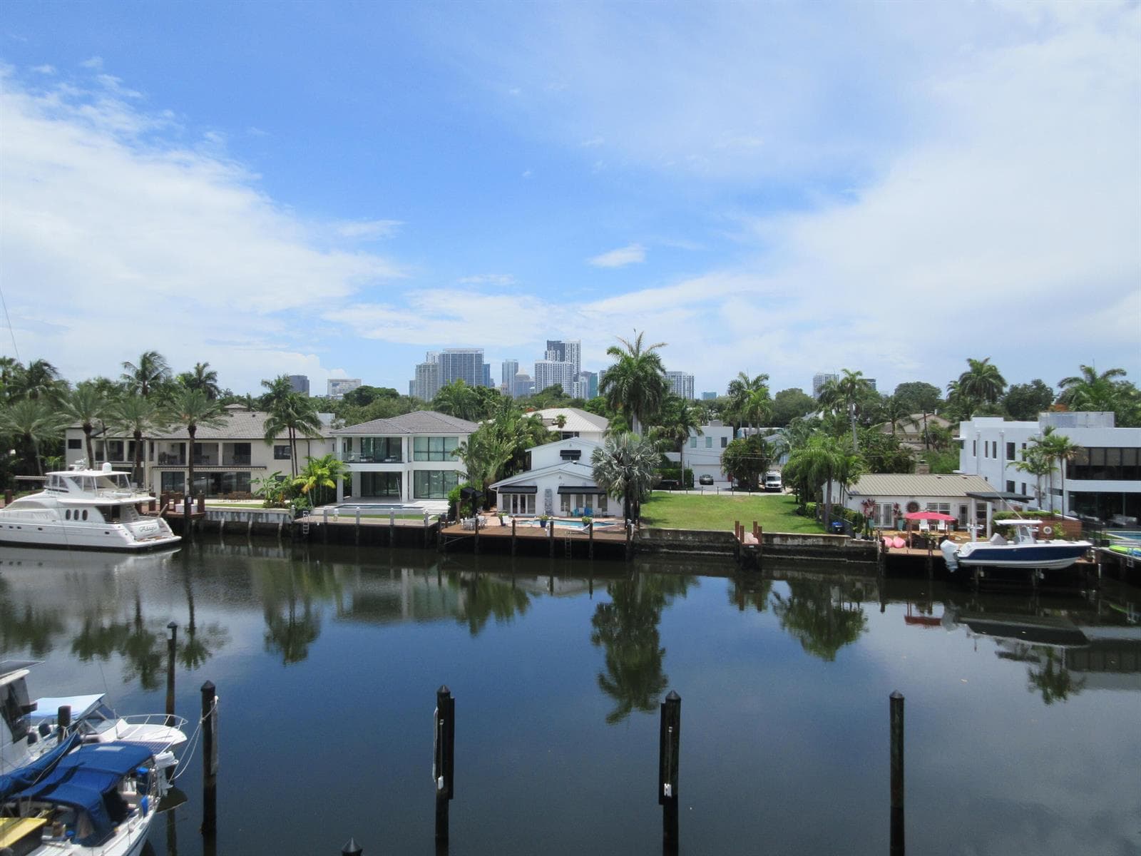 45 Hendricks Isle 301 photo 22