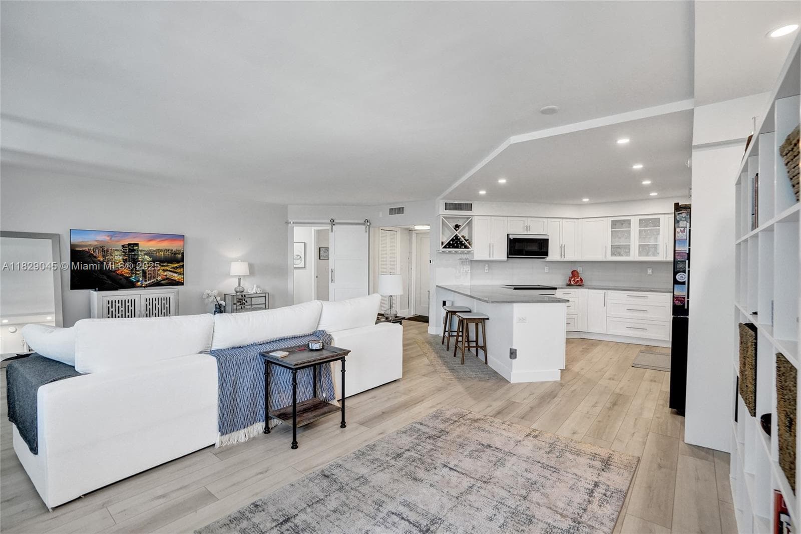 1340 Ocean Blvd 403 photo 13