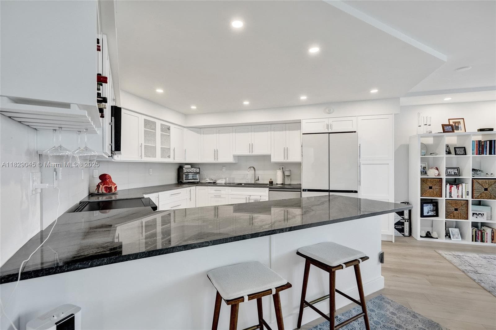 1340 Ocean Blvd 403 photo 7