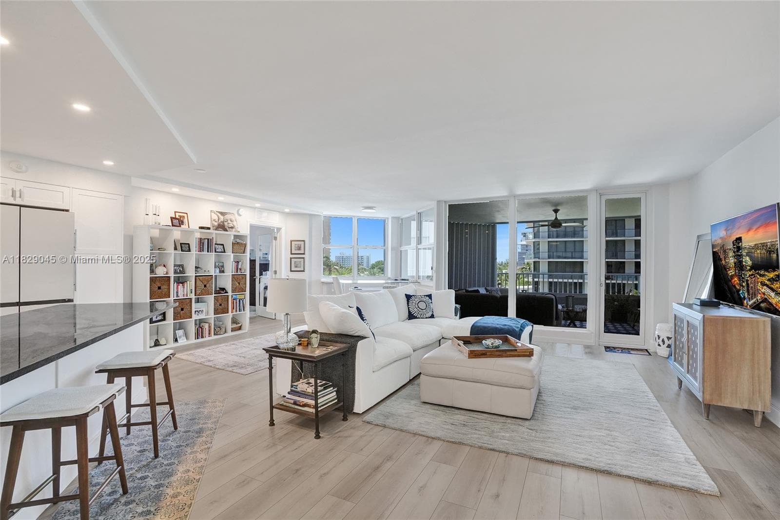 1340 Ocean Blvd 403 photo 3