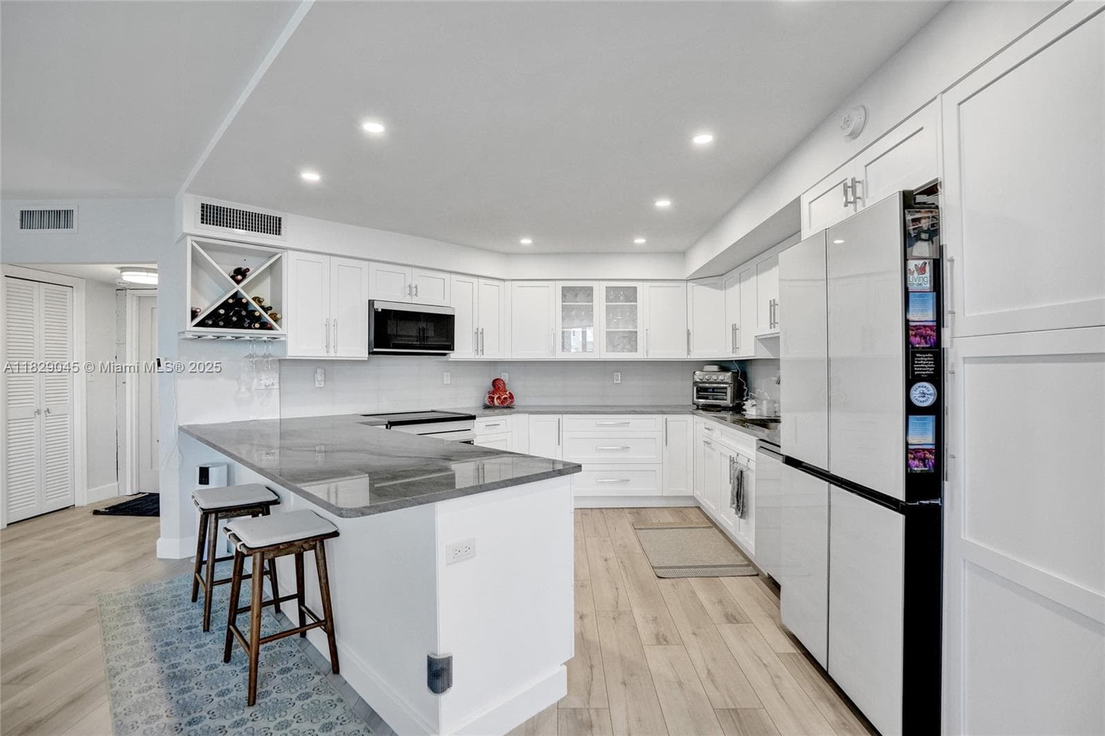 1340 Ocean Blvd 403 photo 14