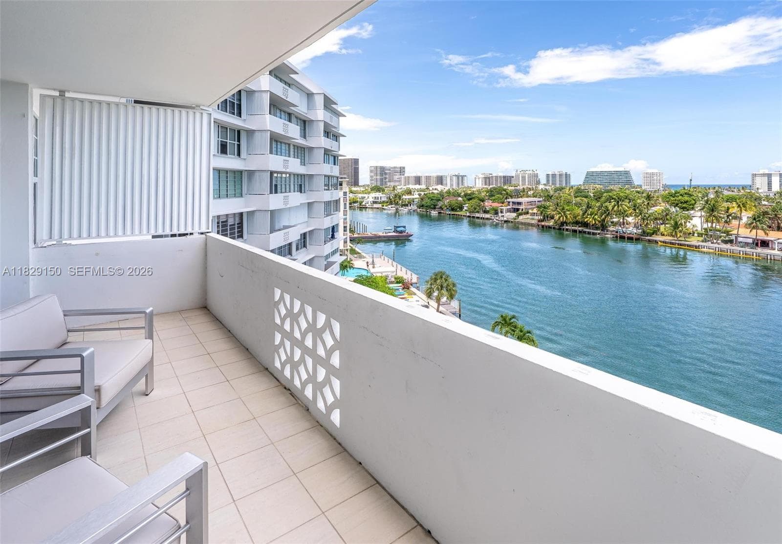 9101 E Bay Harbor Dr 705 photo 1