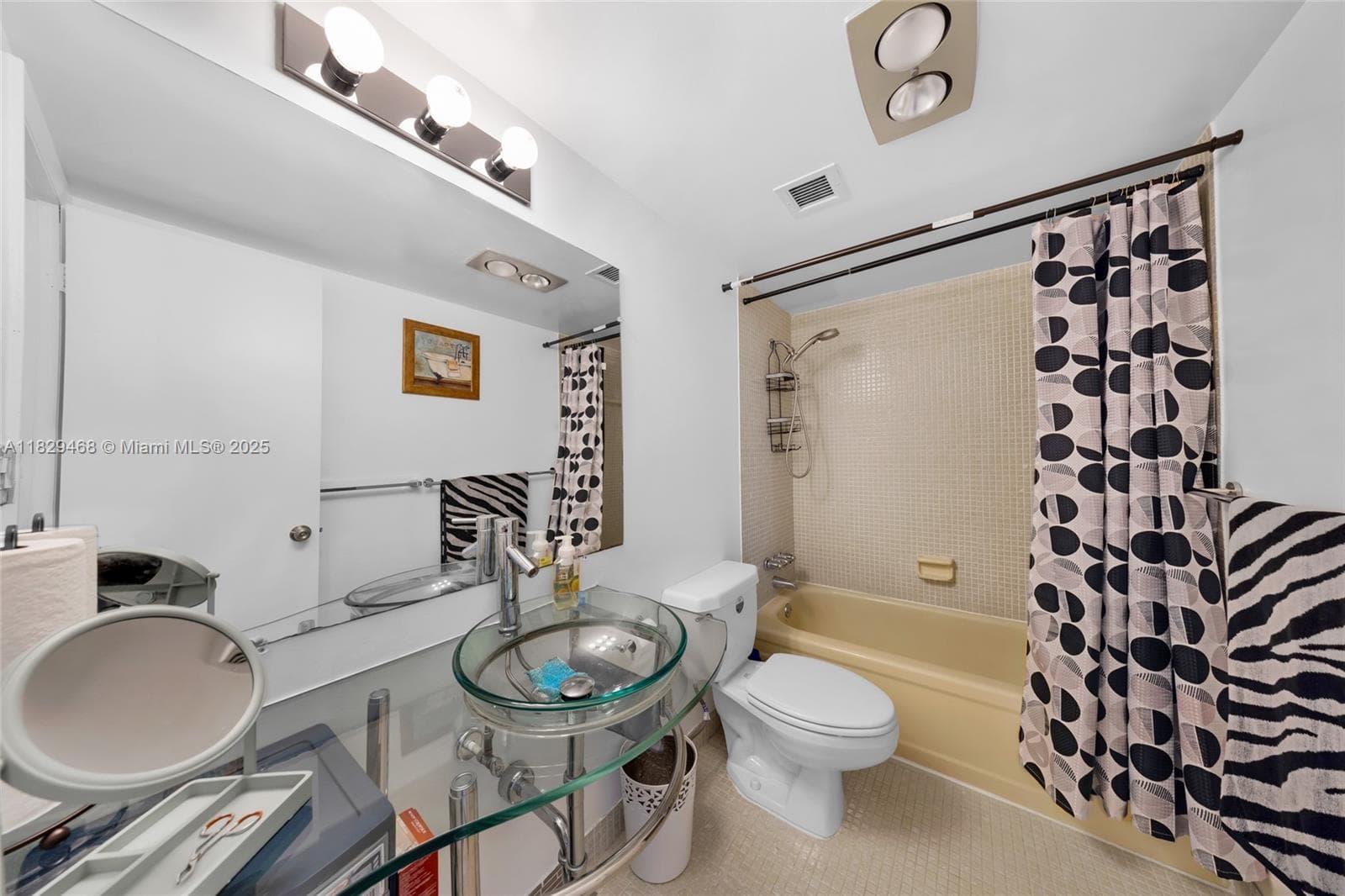 3161 S Ocean Dr 1510 photo 22