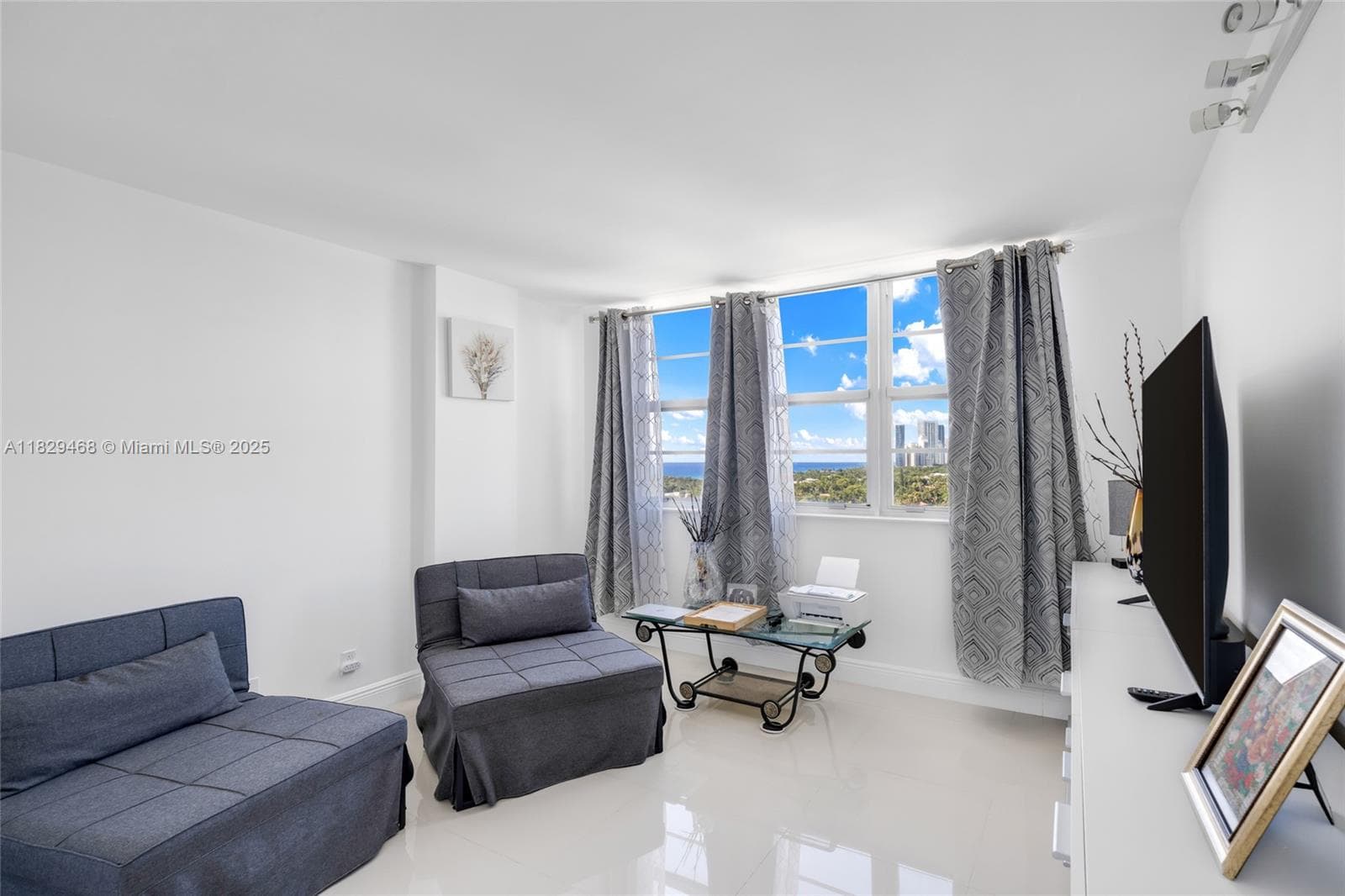 3161 S Ocean Dr 1510 photo 20