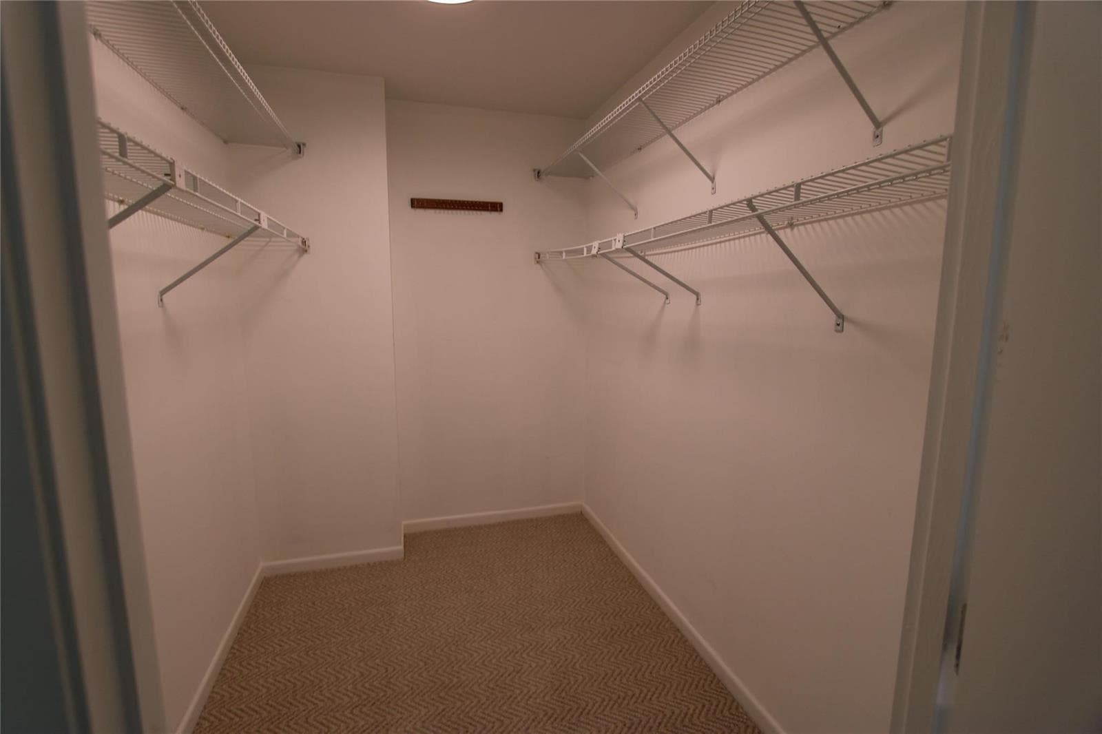 3200 Port Royale Drive 2007 photo 18