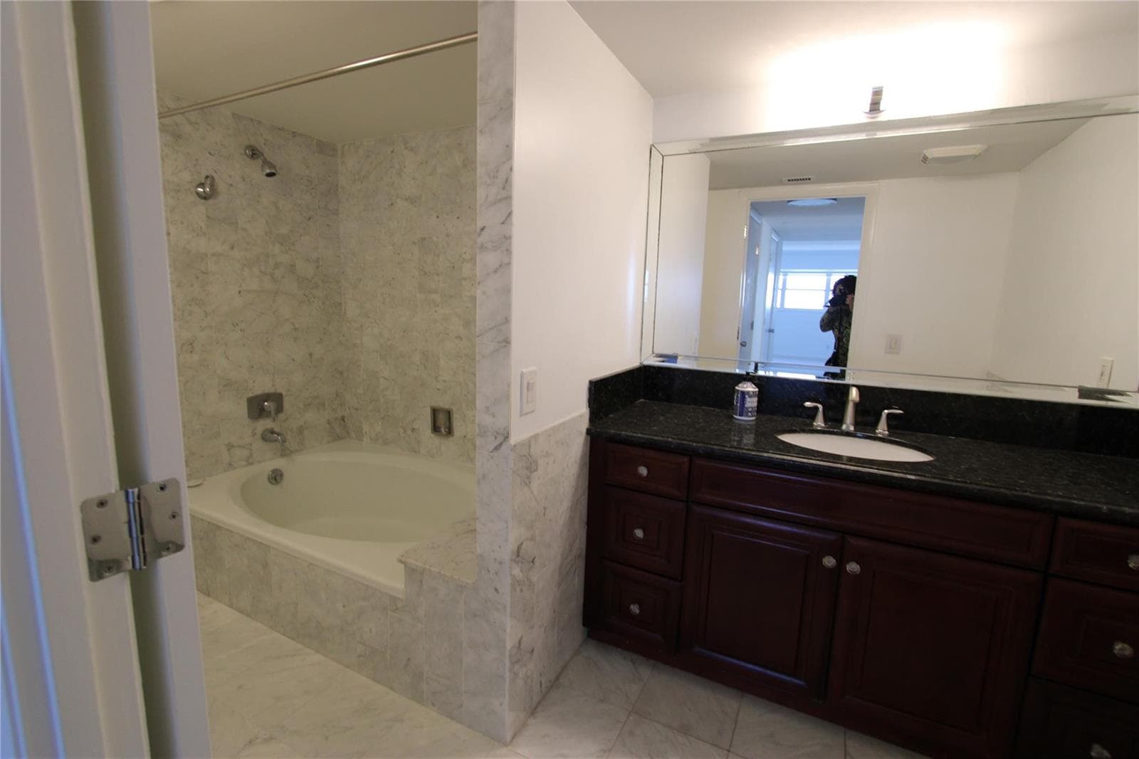 3200 Port Royale Drive 2007 photo 15