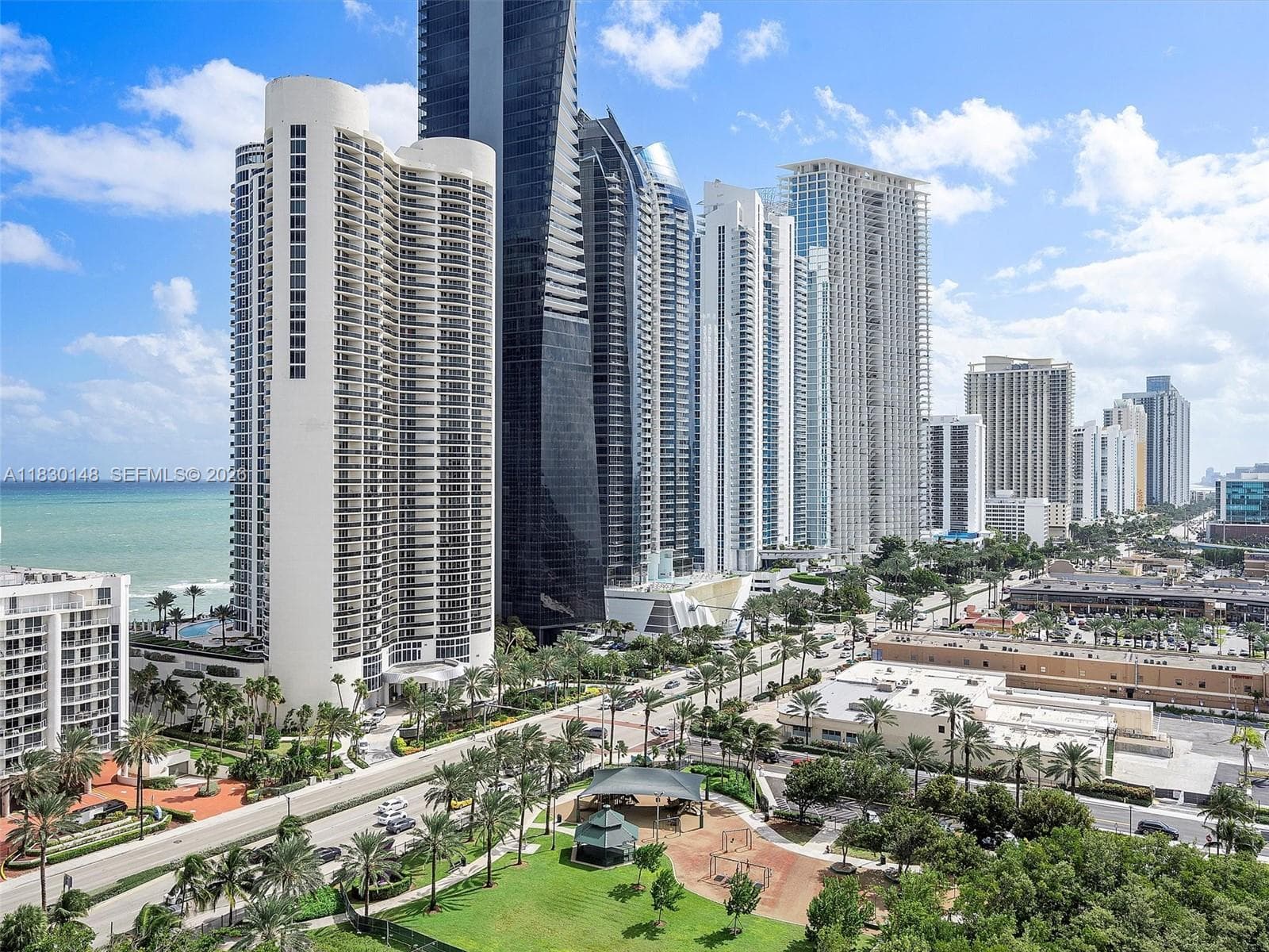 210 174th St 2005 photo 1