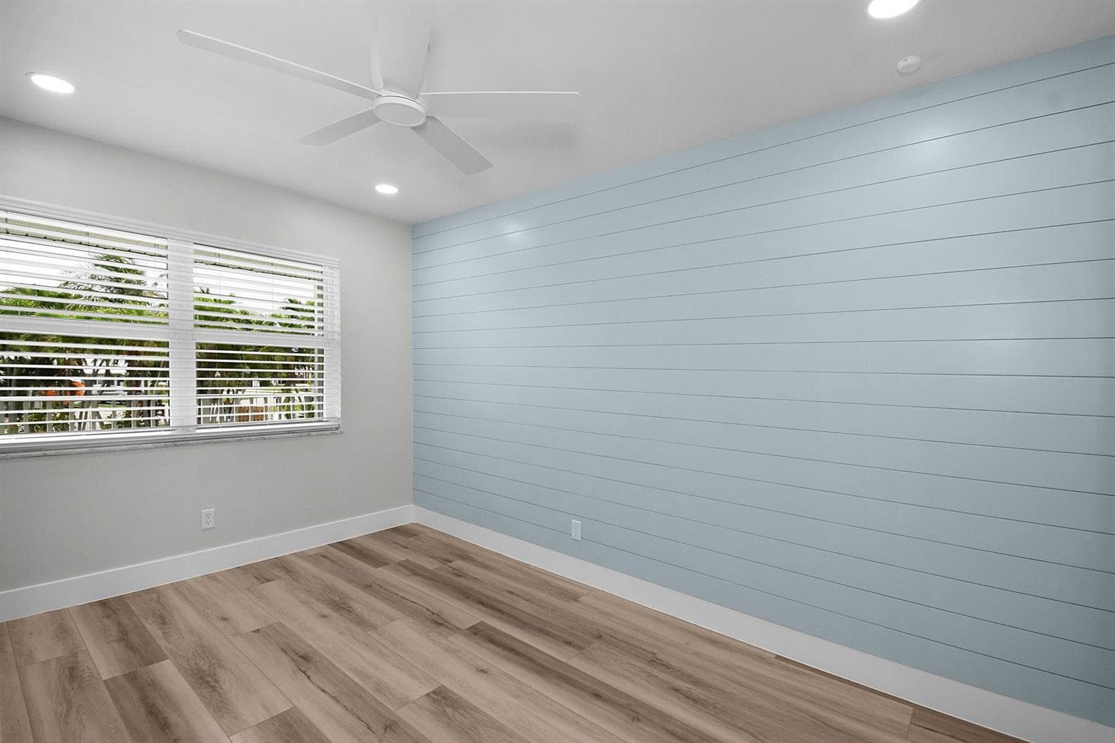 200 N El Mar Drive B202 photo 12