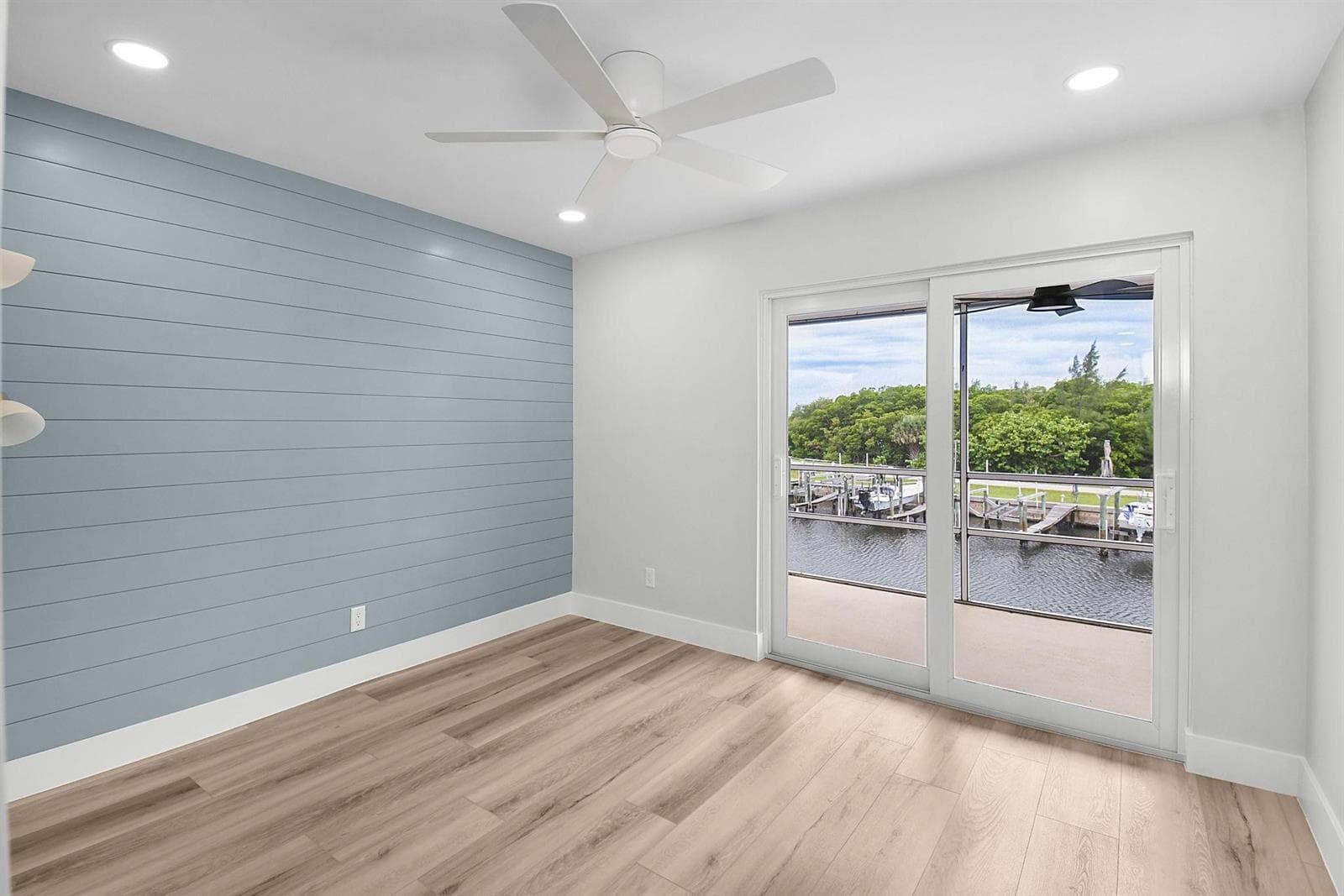 200 N El Mar Drive B202 photo 14