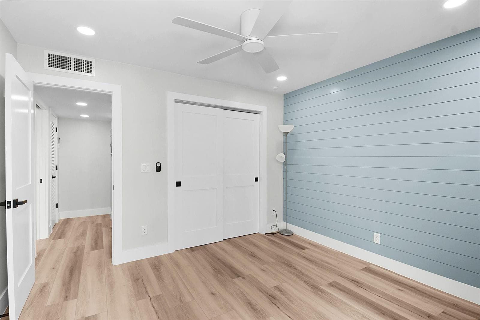 200 N El Mar Drive B202 photo 15