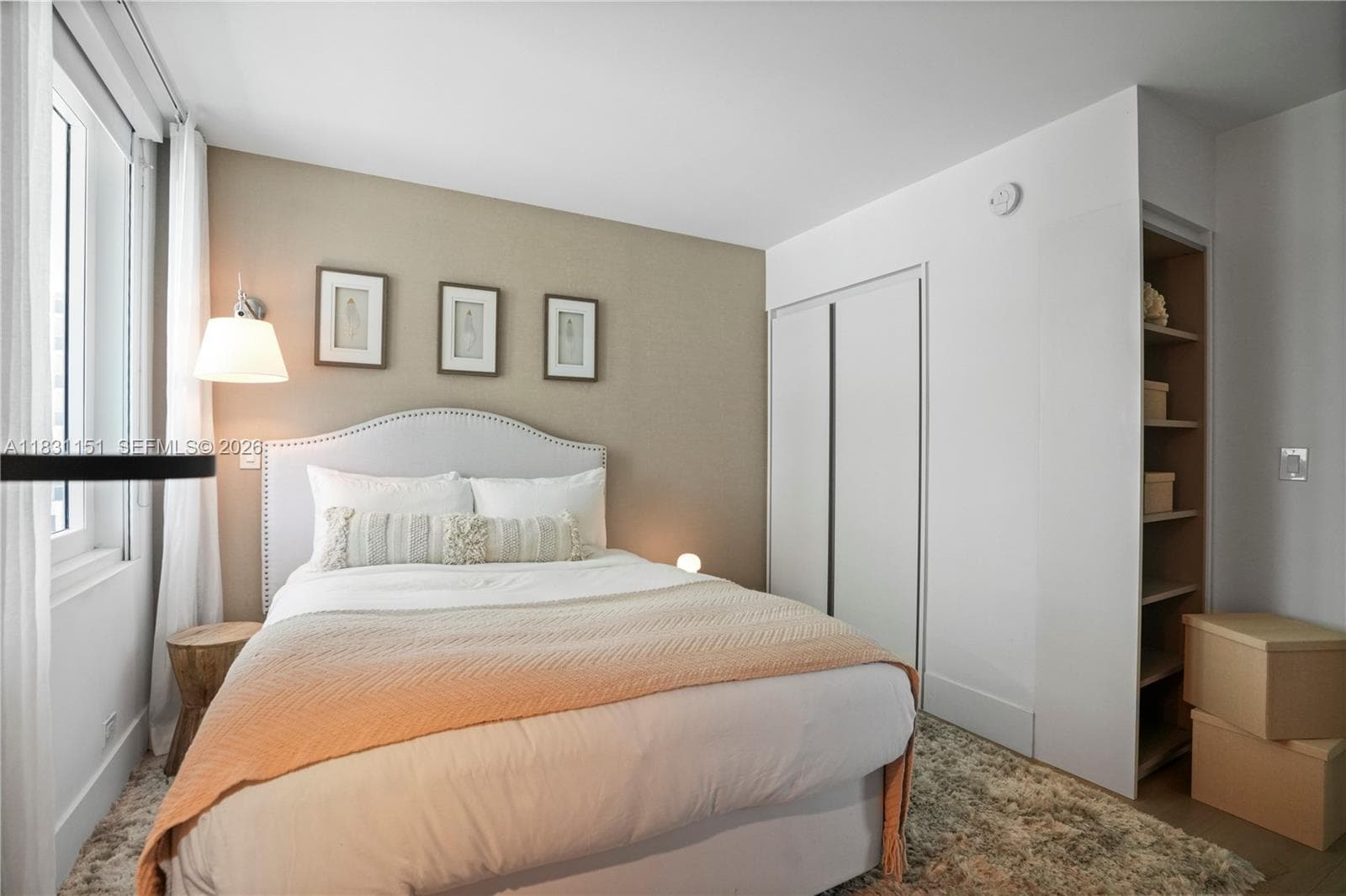 2301 Collins Ave 407 photo 5