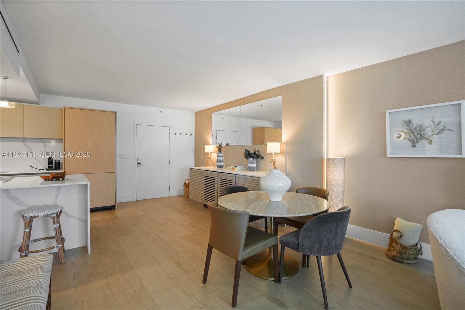 2301 Collins Ave 407 photo 15