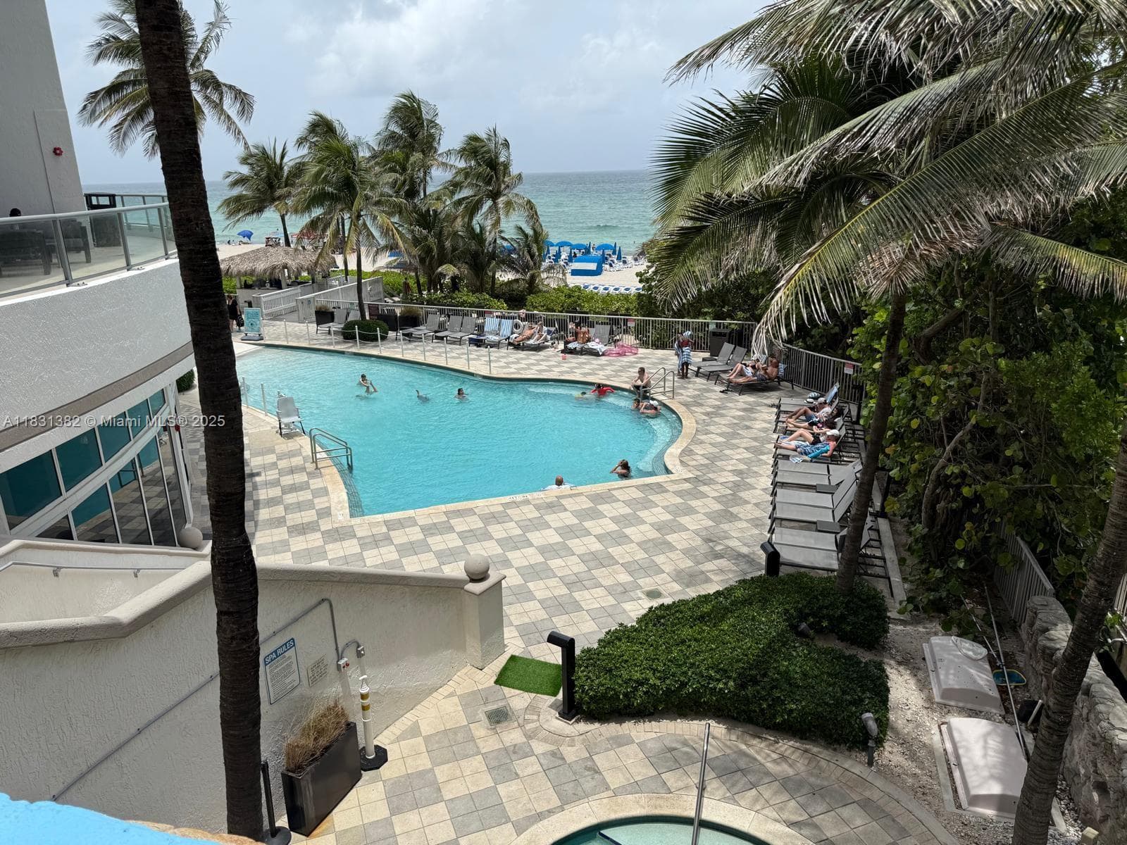 17375 Collins Ave 702 photo 17