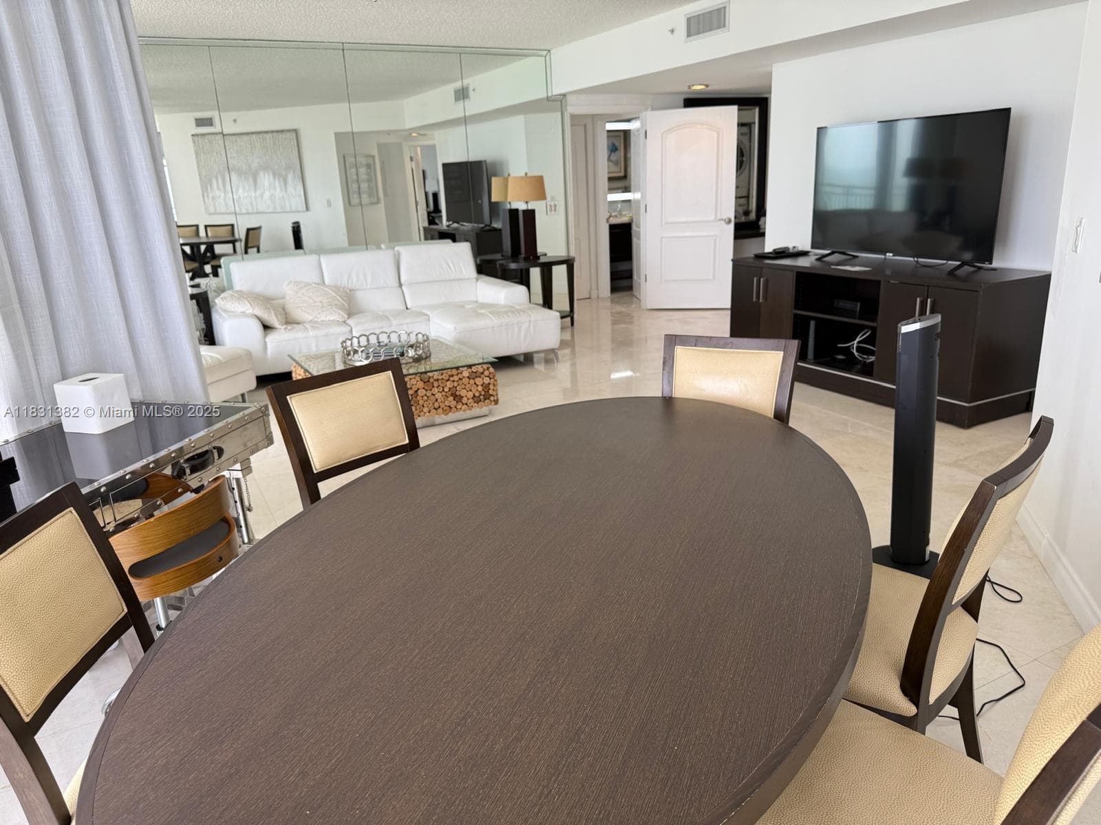 17375 Collins Ave 702 photo 4