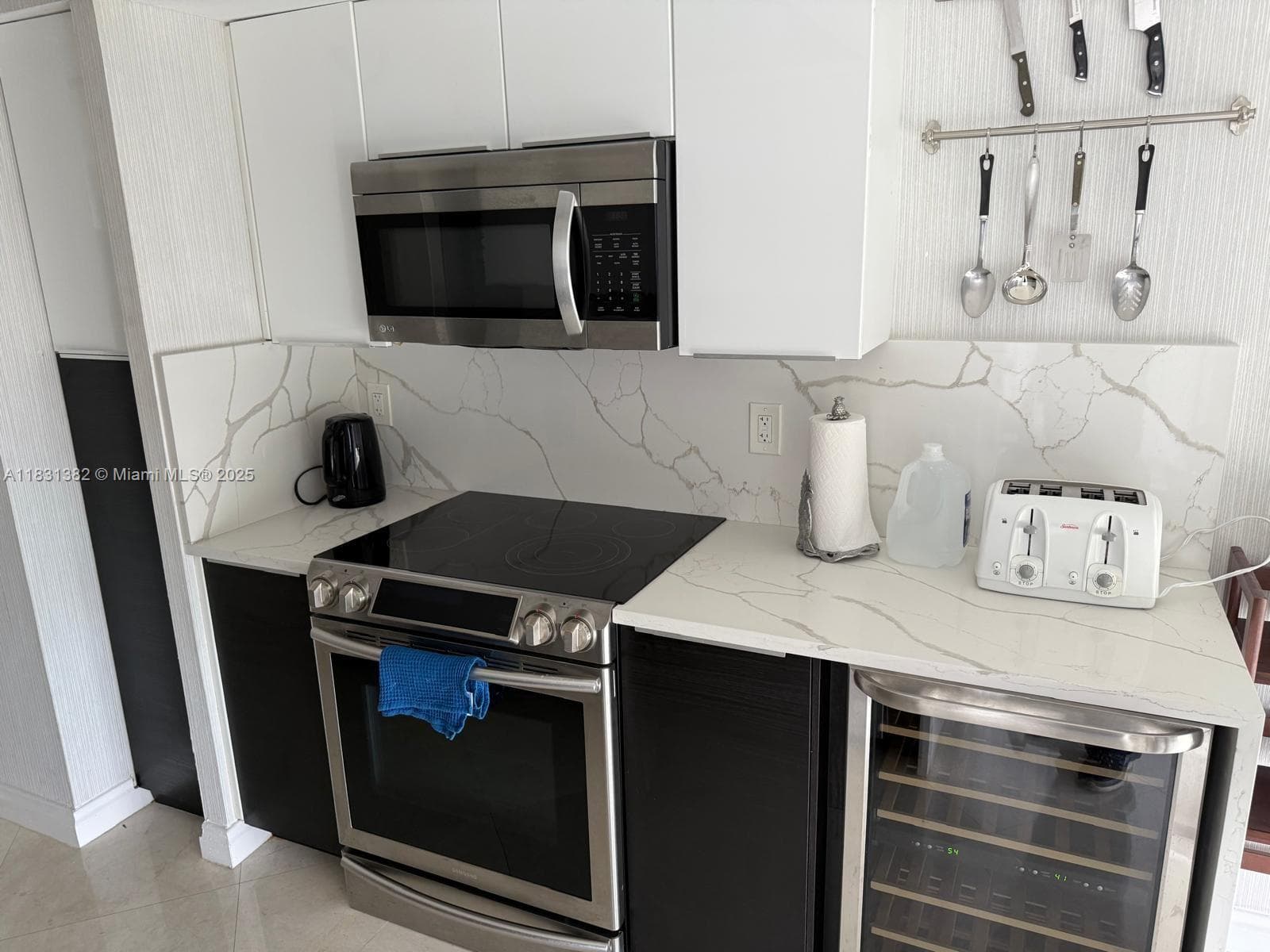 17375 Collins Ave 702 photo 8