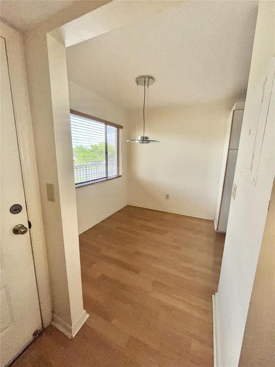 9691 N Belfort Circle 305 photo 7