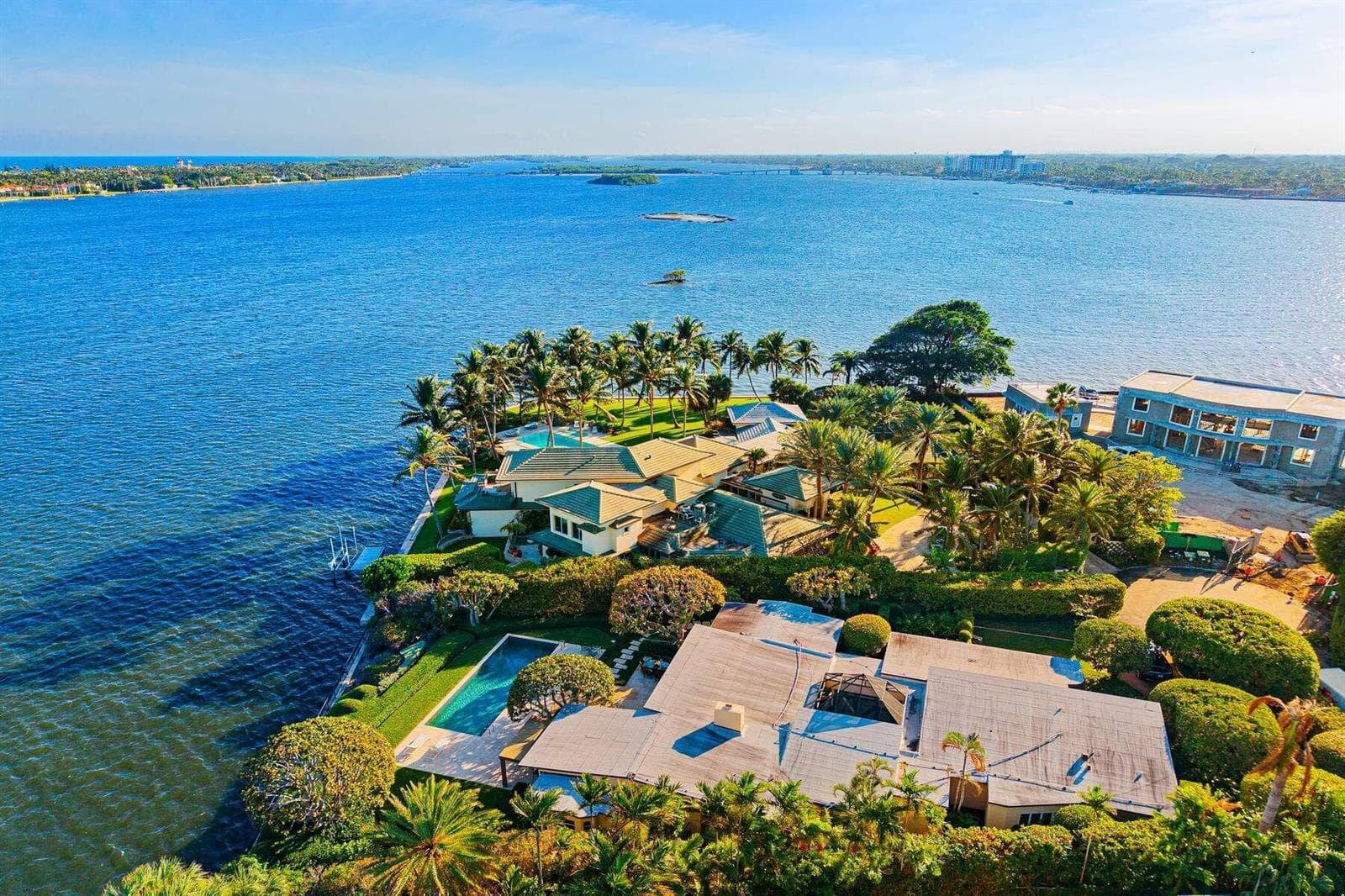 748 Island Drive photo 23