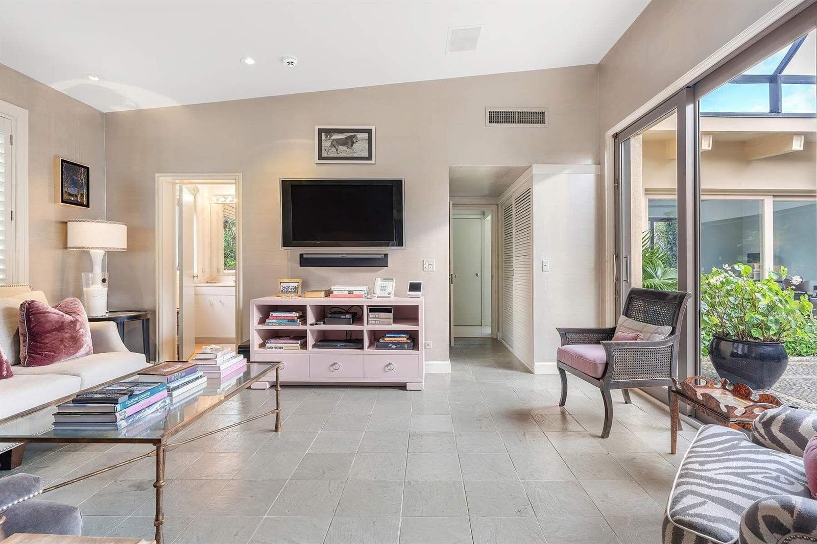 748 Island Drive photo 21
