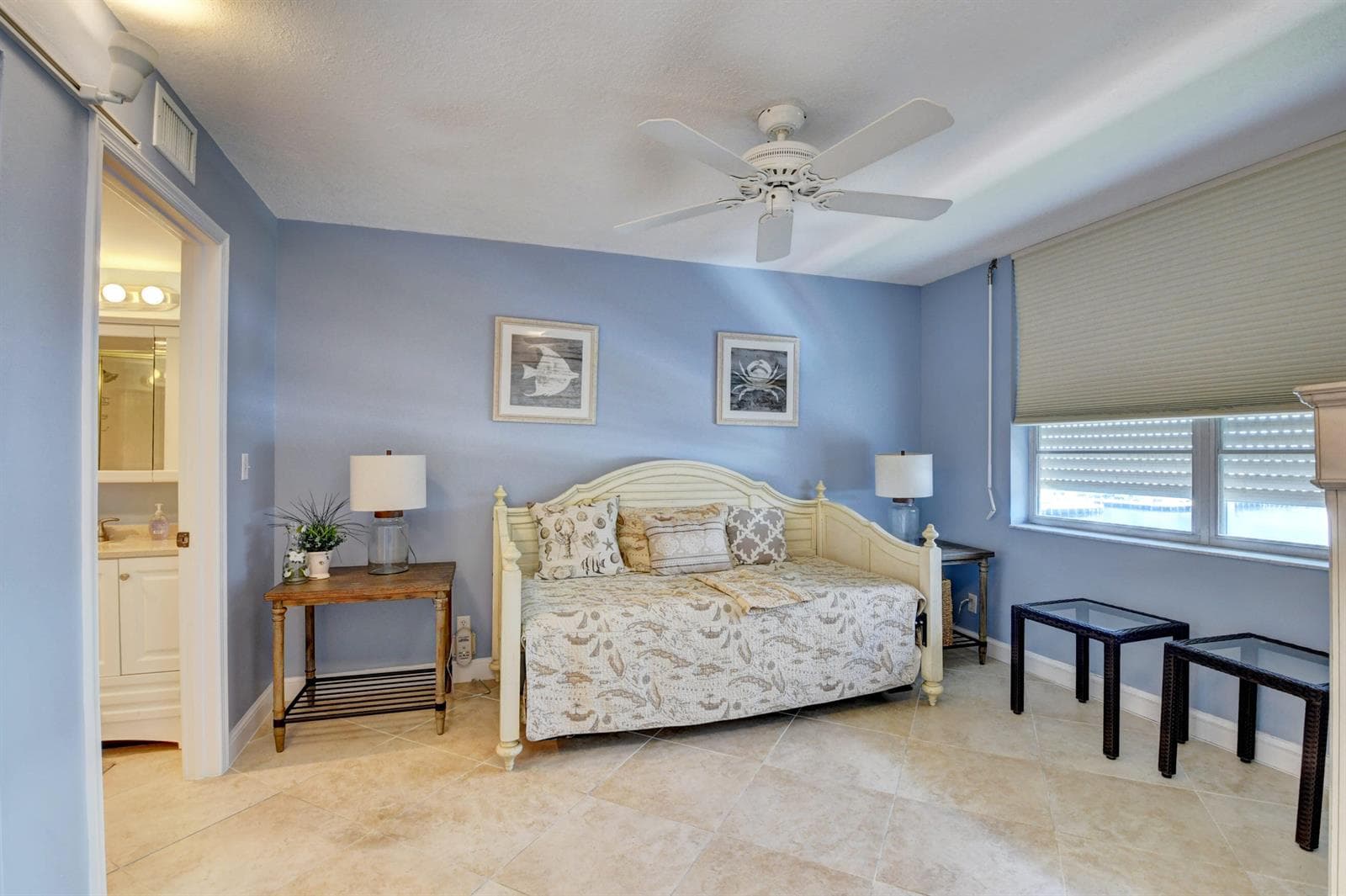 1 Harbourside Drive 3603 photo 16