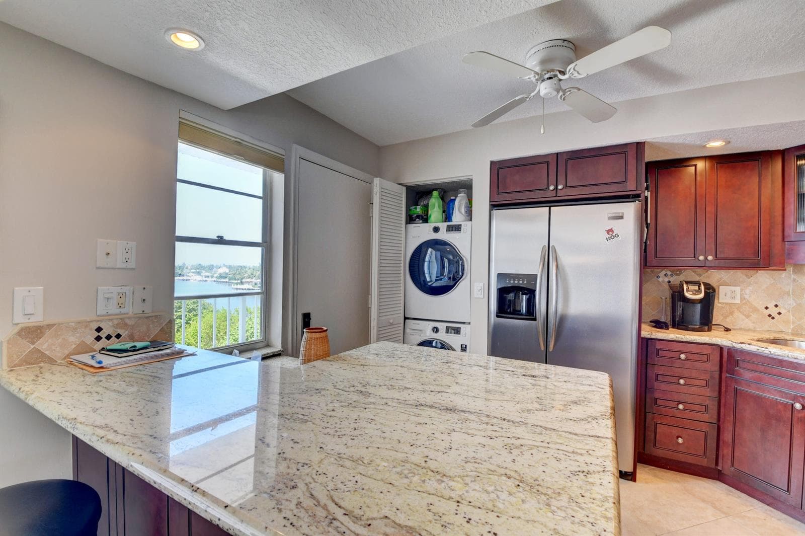 1 Harbourside Drive 3603 photo 14