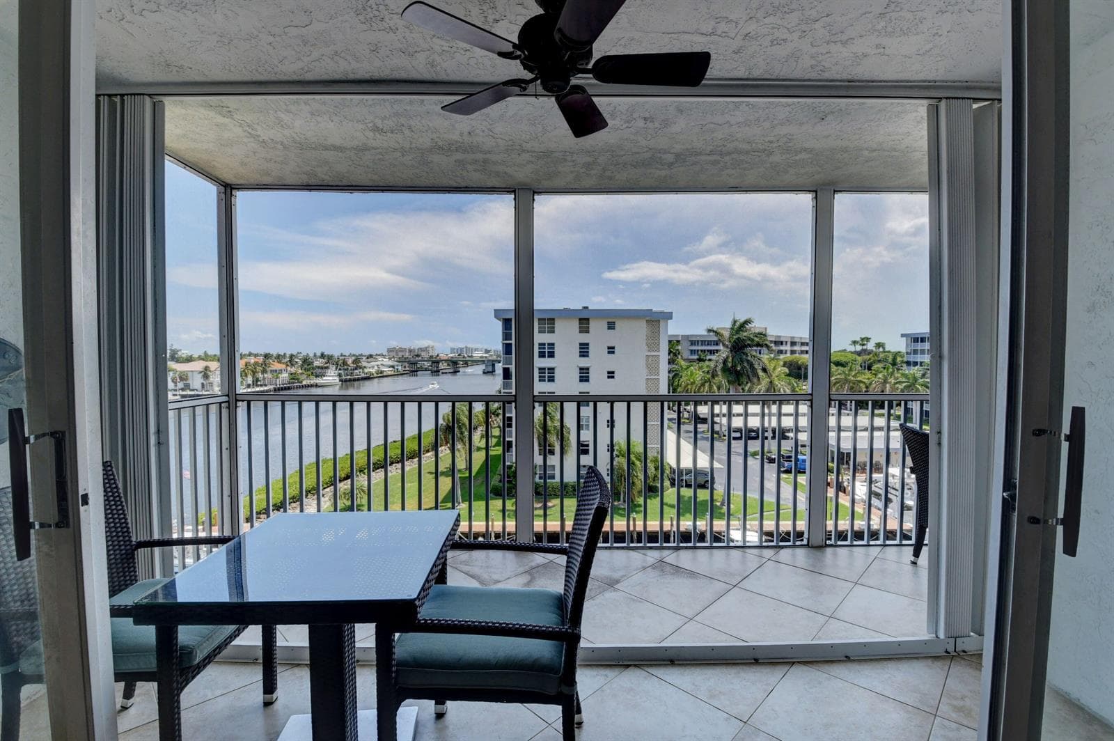1 Harbourside Drive 3603 photo 21