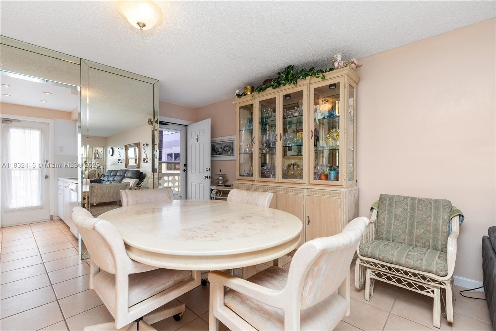 3135 S Ocean Dr 230 photo 13