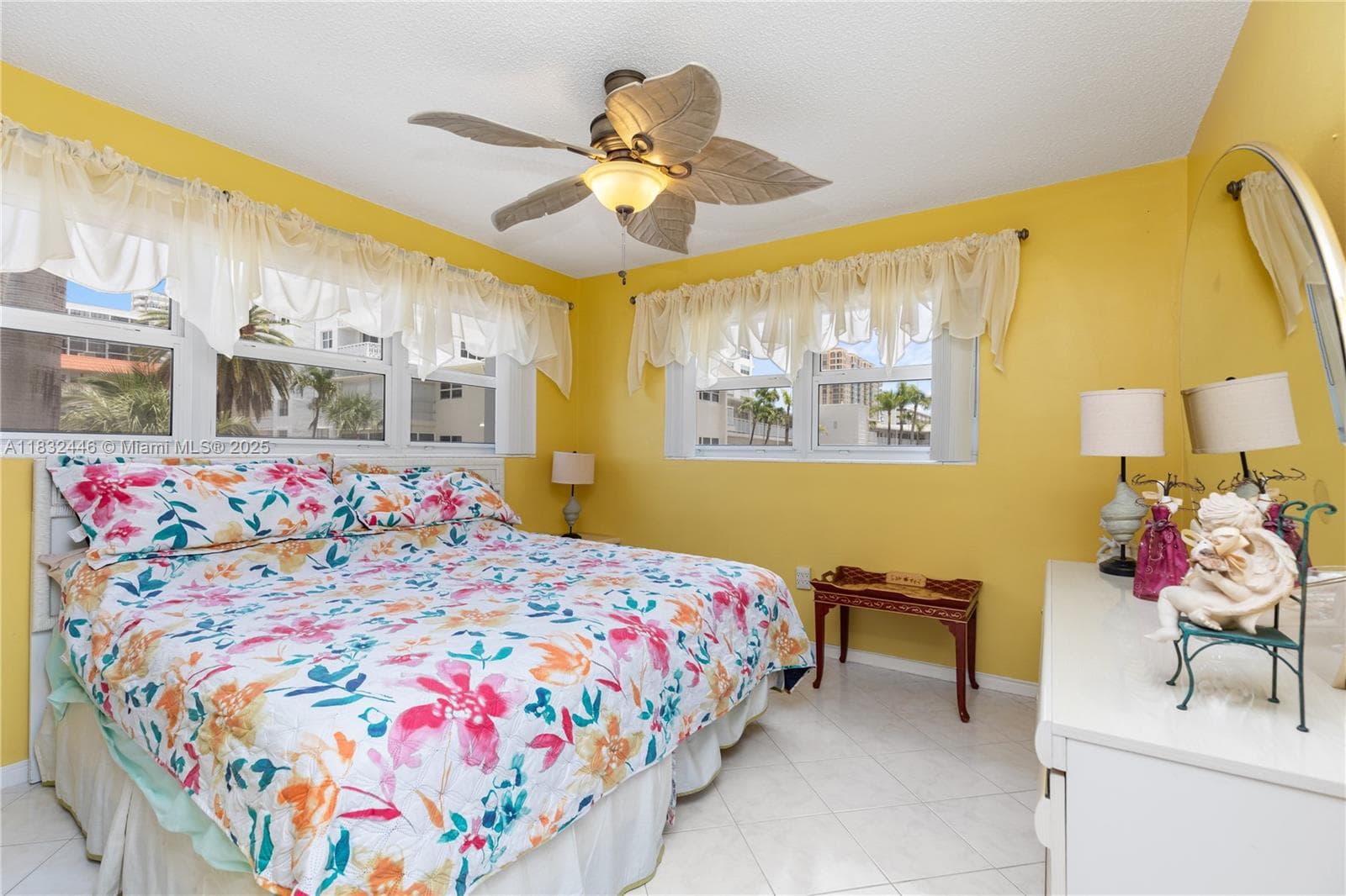 3135 S Ocean Dr 230 photo 17
