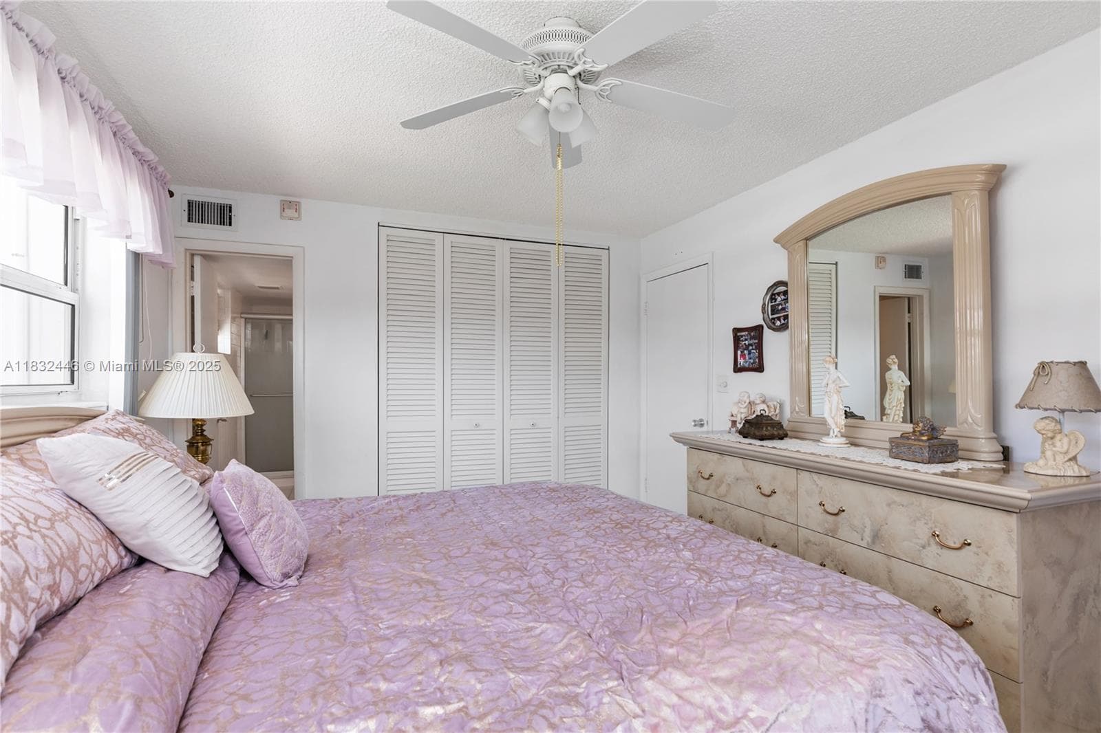 3135 S Ocean Dr 230 photo 16