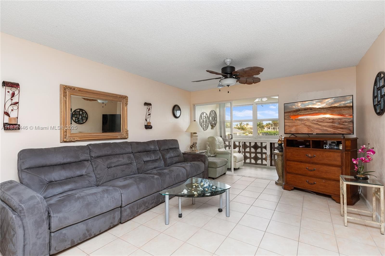 3135 S Ocean Dr 230 photo 9