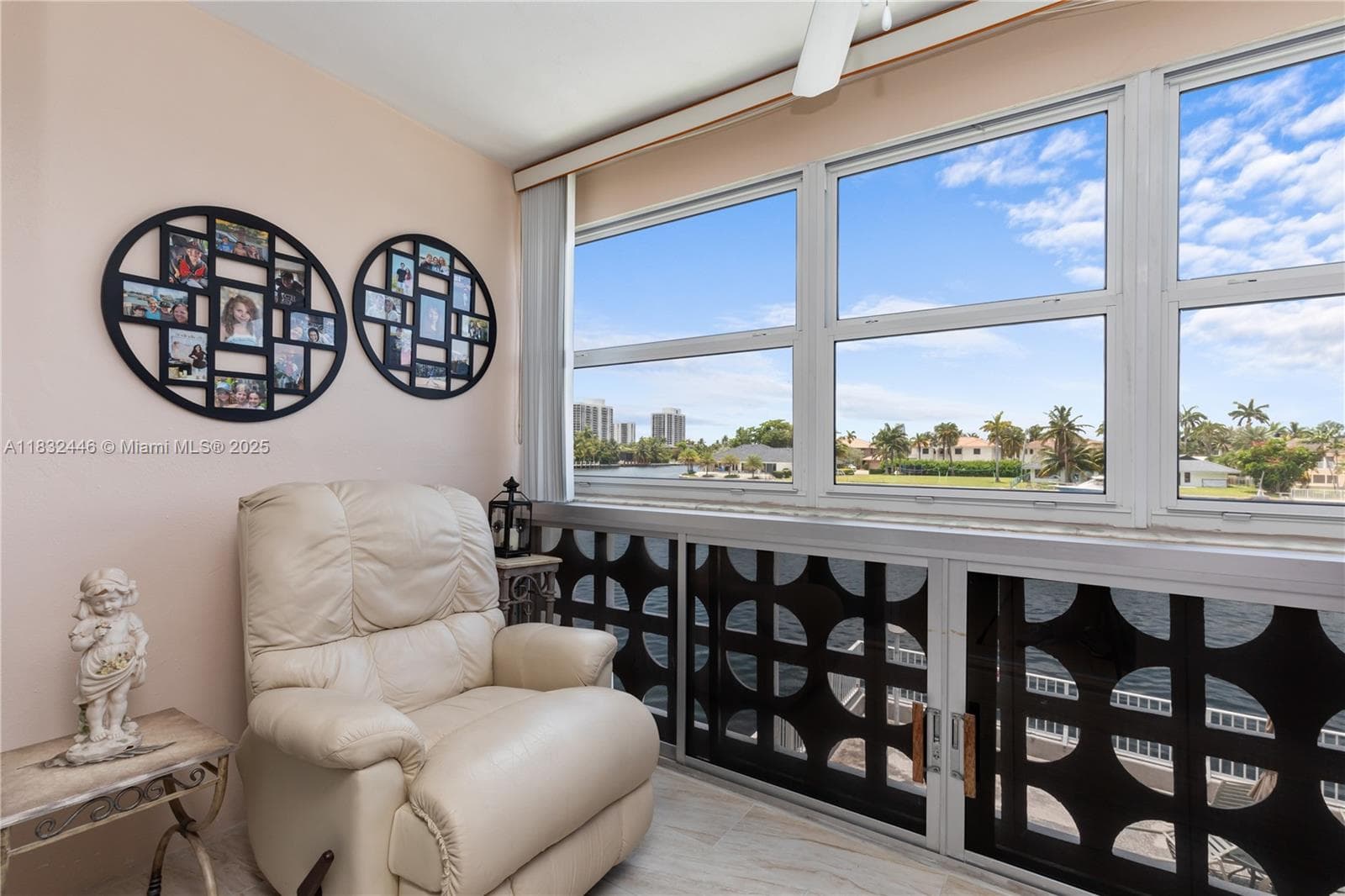 3135 S Ocean Dr 230 photo 19