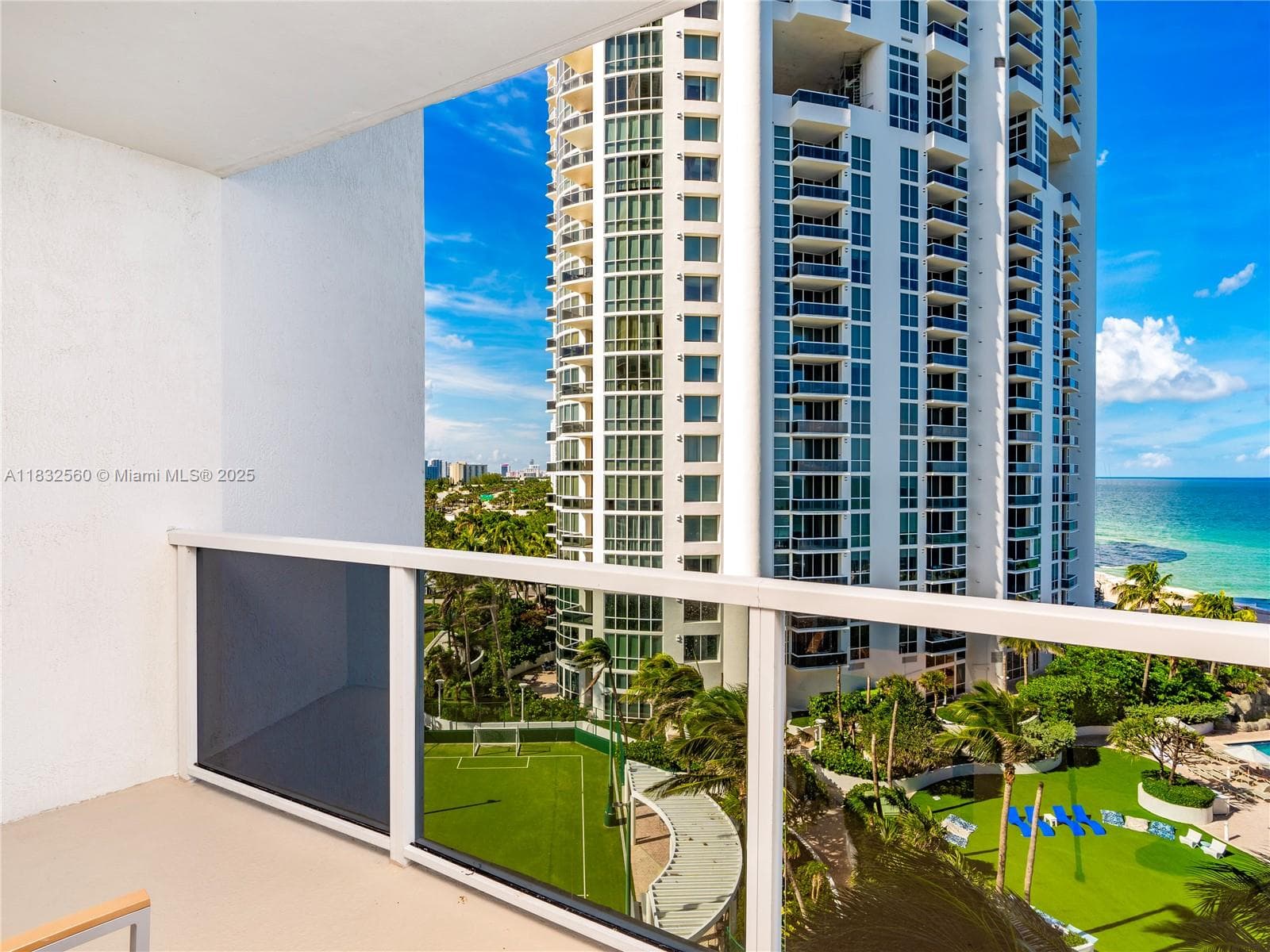 18001 Collins Ave 1107 photo 12