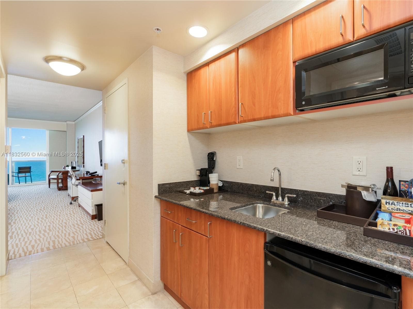 18001 Collins Ave 1107 photo 5