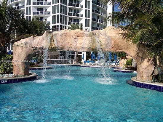 18001 Collins Ave 1107 photo 21