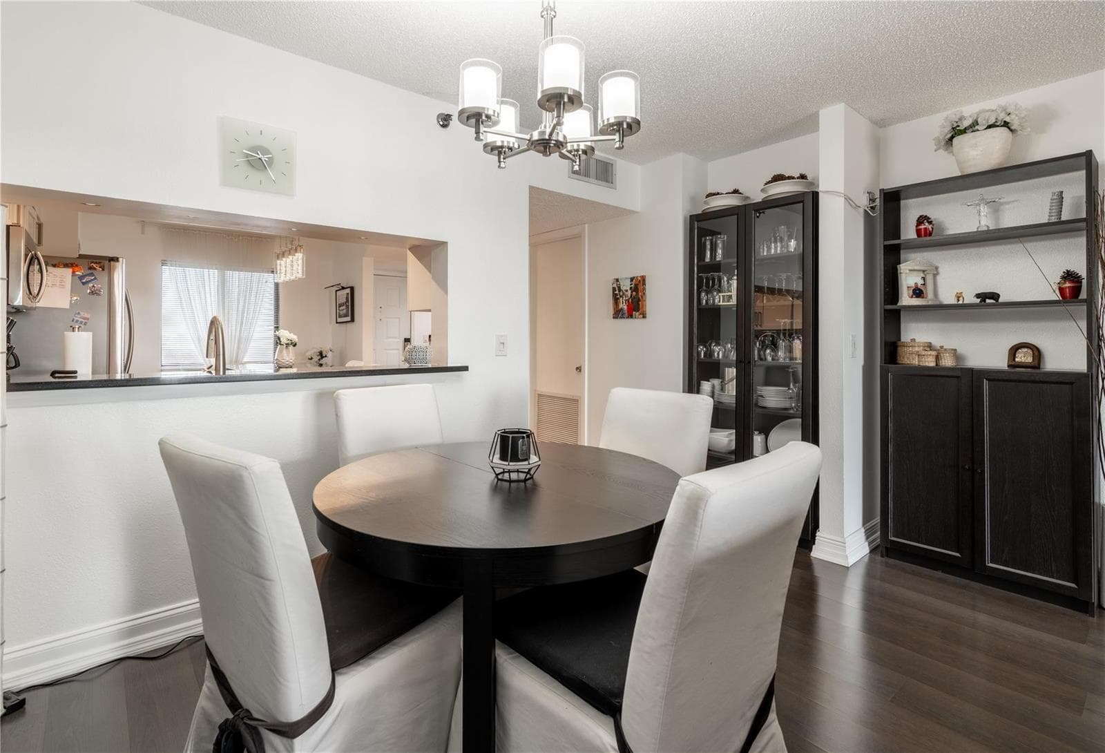 2206 S Cypress Bend Drive 803 photo 12